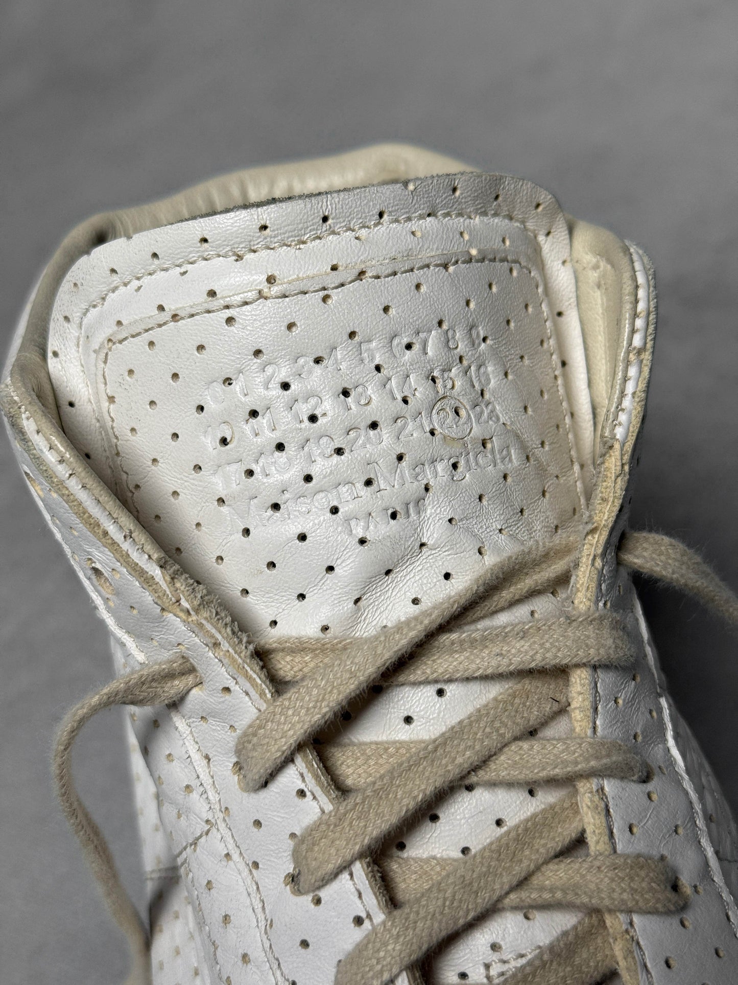 Maison Margiela High-Top Perforated Leather White (45)