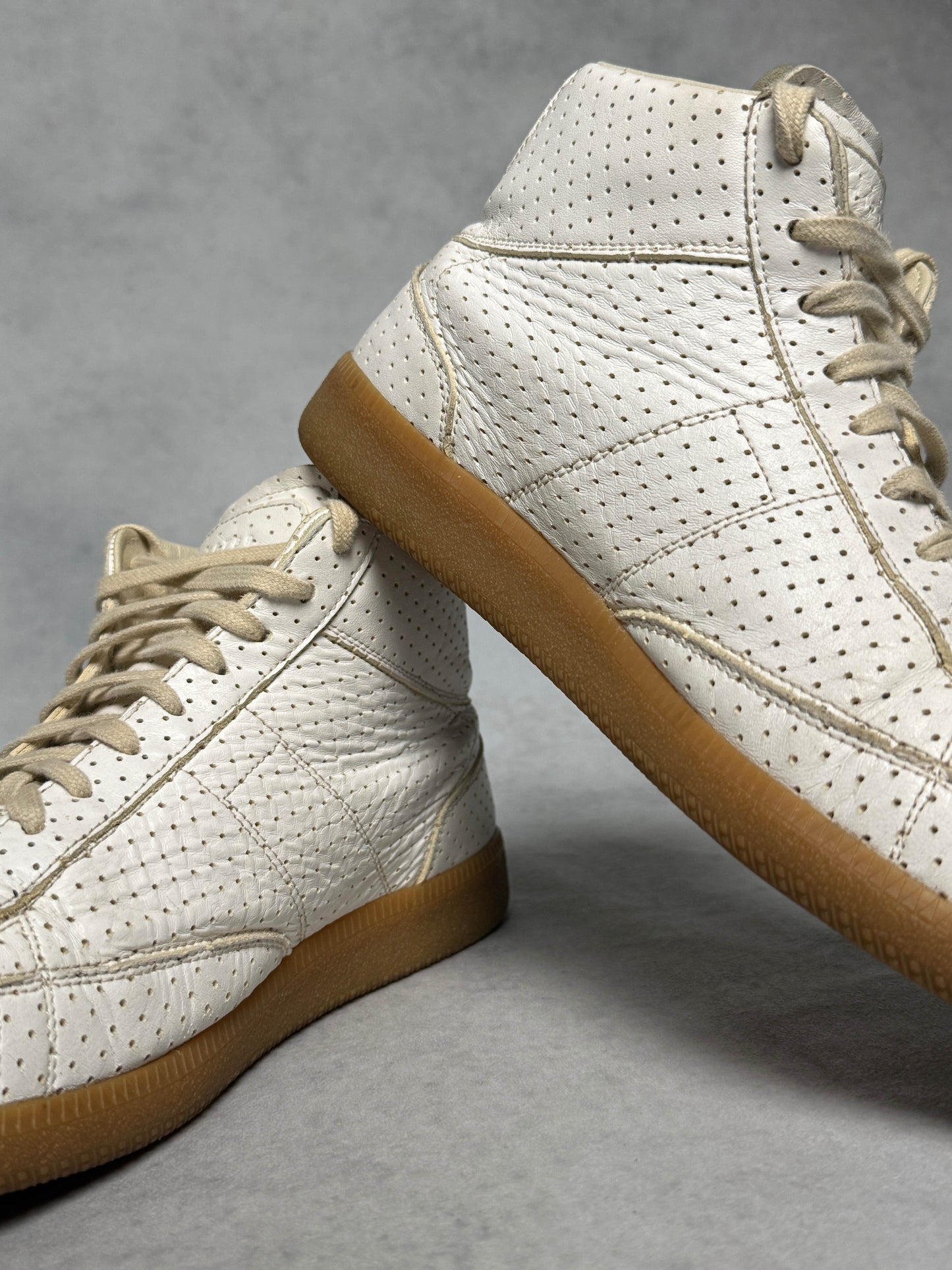 Maison Margiela High-Top Perforated Leather White (45)