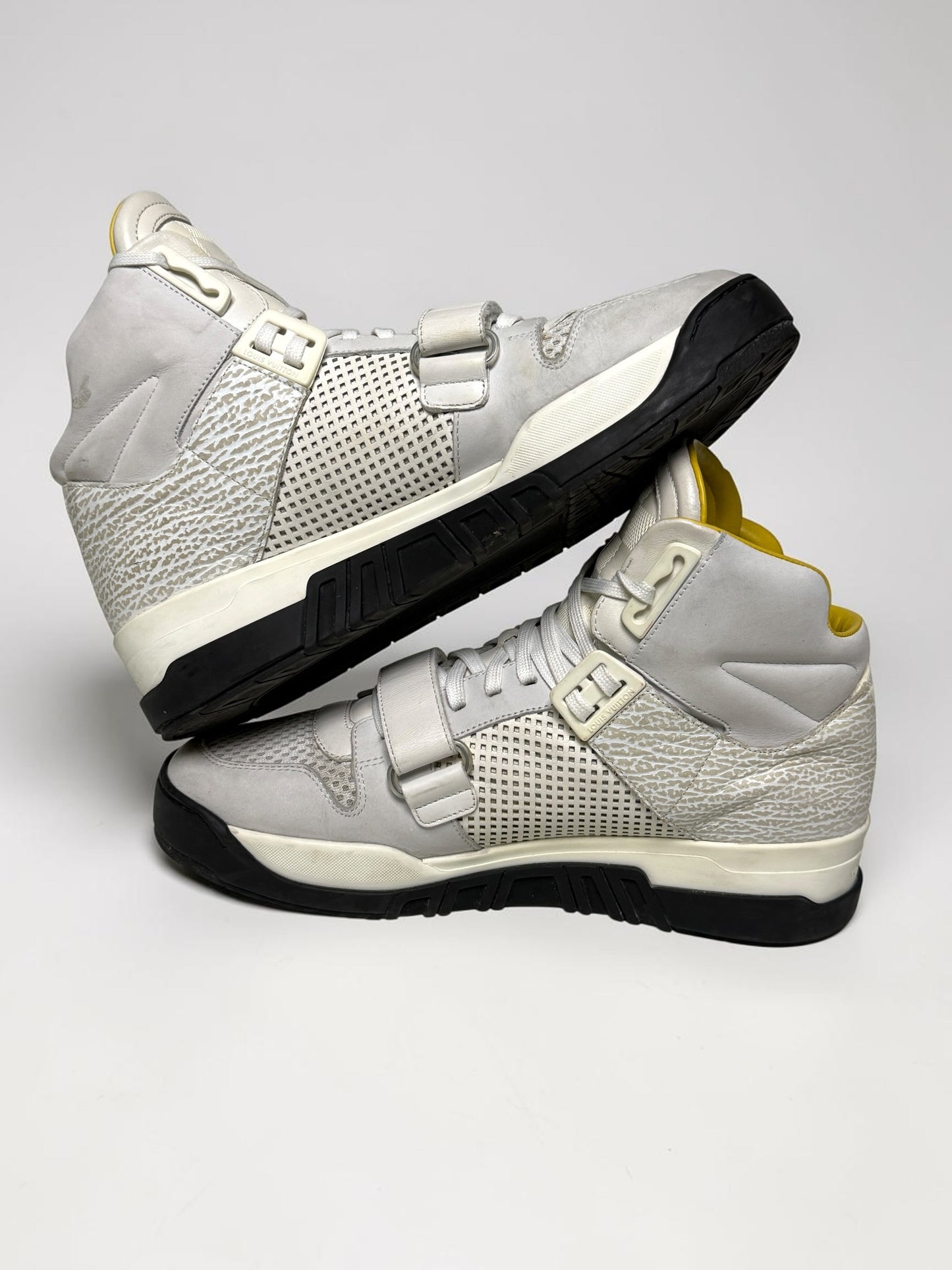 Louis Vuitton SS2015 Trailblazer Leather Mix White (42.5)