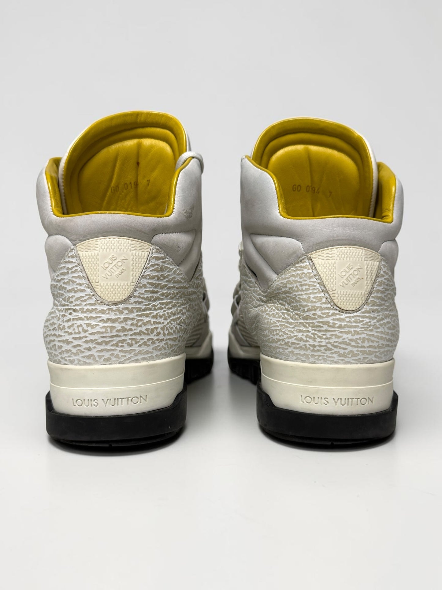 Louis Vuitton SS2015 Trailblazer Leather Mix White (42.5)