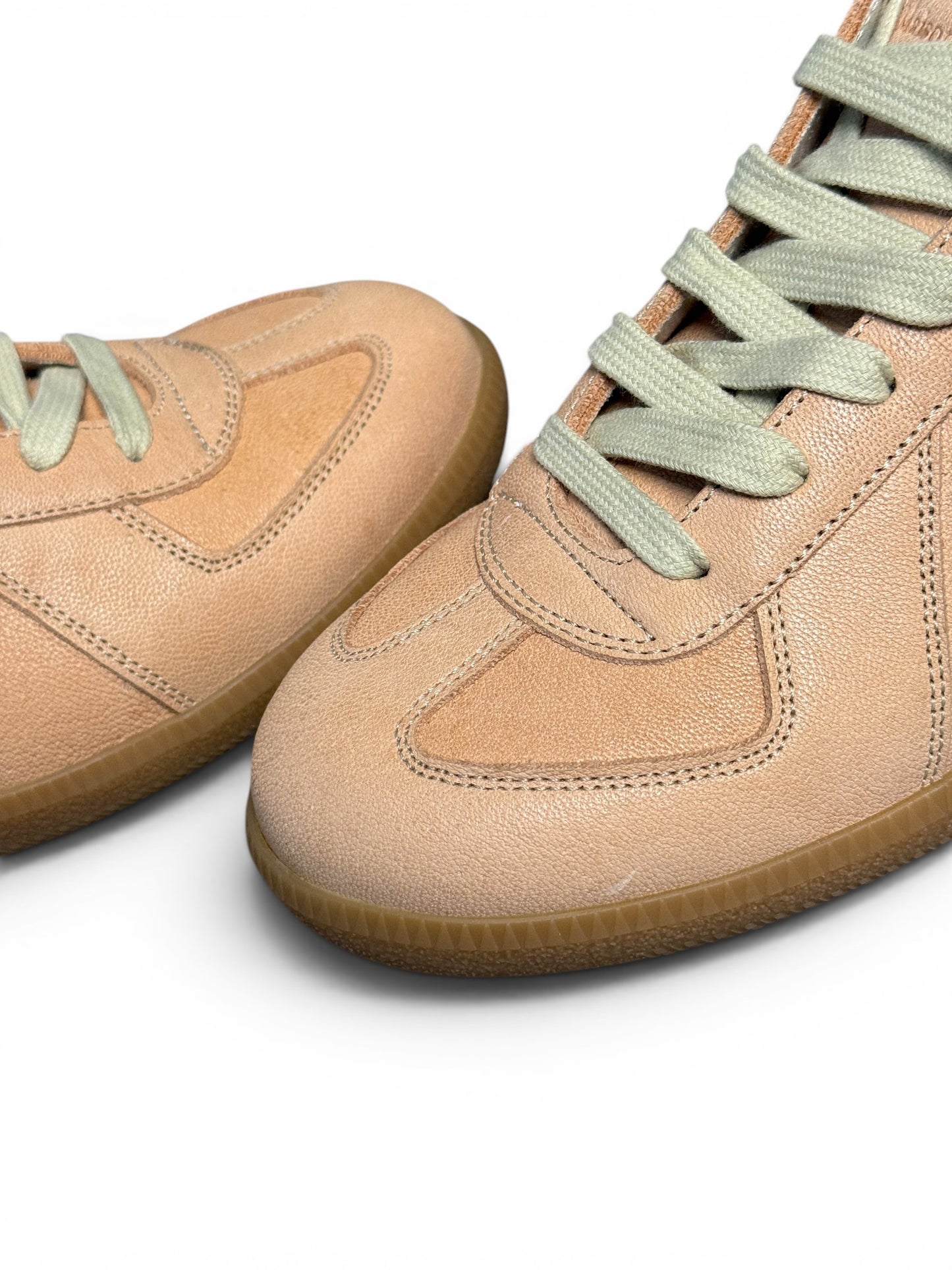 Maison Margiela Replica Full Grain Leather GATs Beige (43)