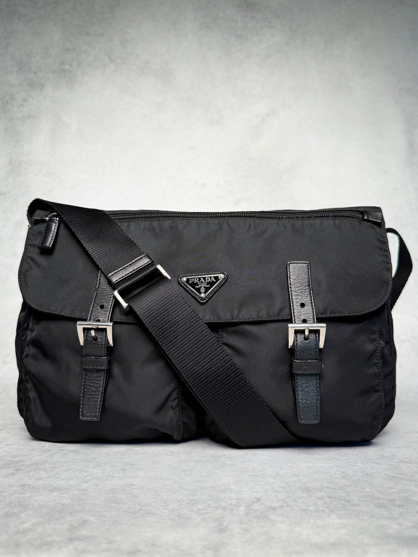 Prada Large Messenger Bag Nylon/Saffiano Leather Black