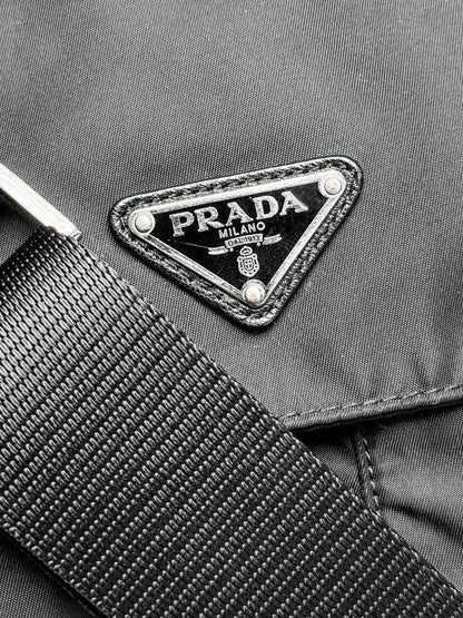Prada Large Messenger Bag Nylon/Saffiano Leather Black