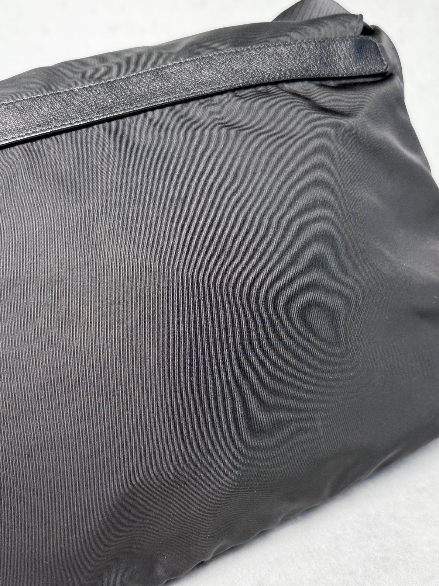 Prada Large Messenger Bag Nylon/Saffiano Leather Black