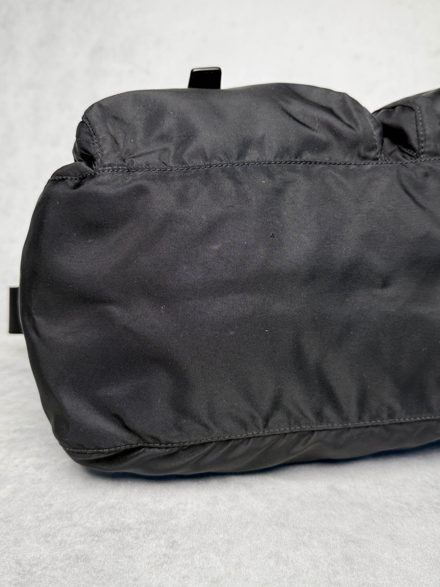 Prada Large Messenger Bag Nylon/Saffiano Leather Black