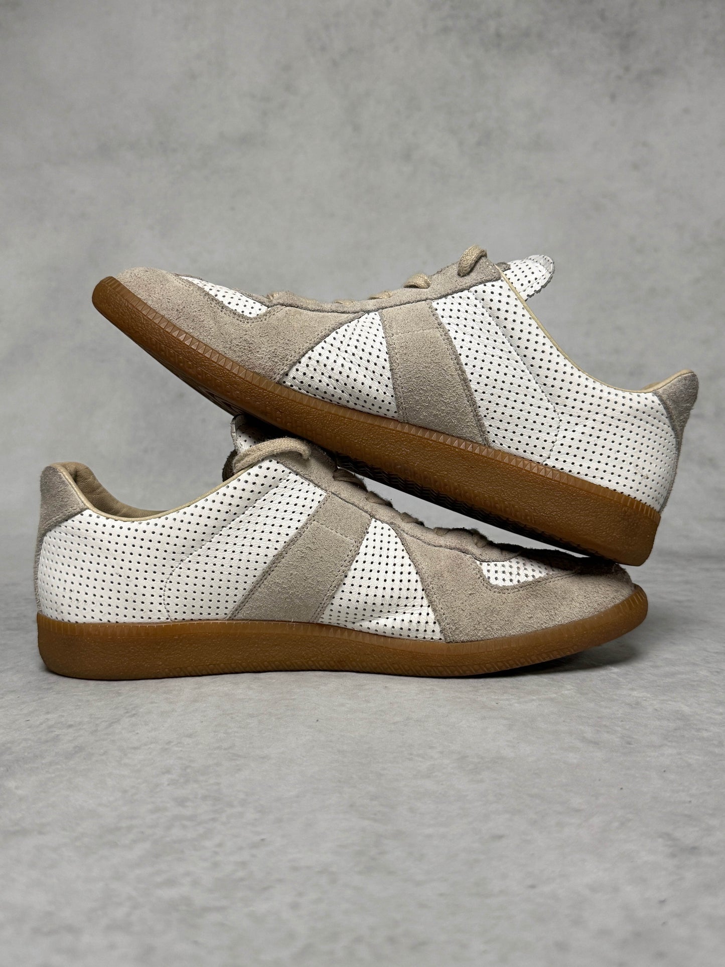 Maison Margiela Replica Low White/Grey Perforated Leather (42)