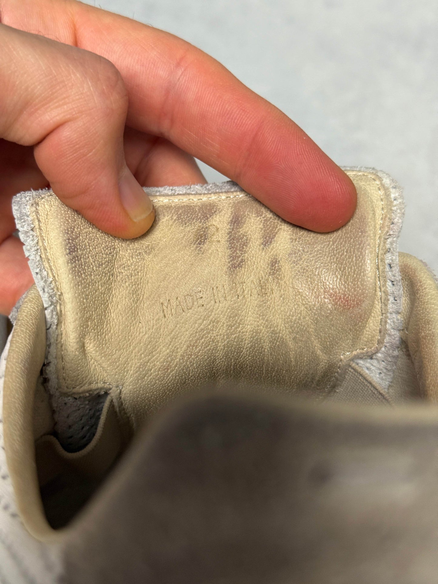 Maison Margiela Replica Low White/Grey Perforated Leather (42)