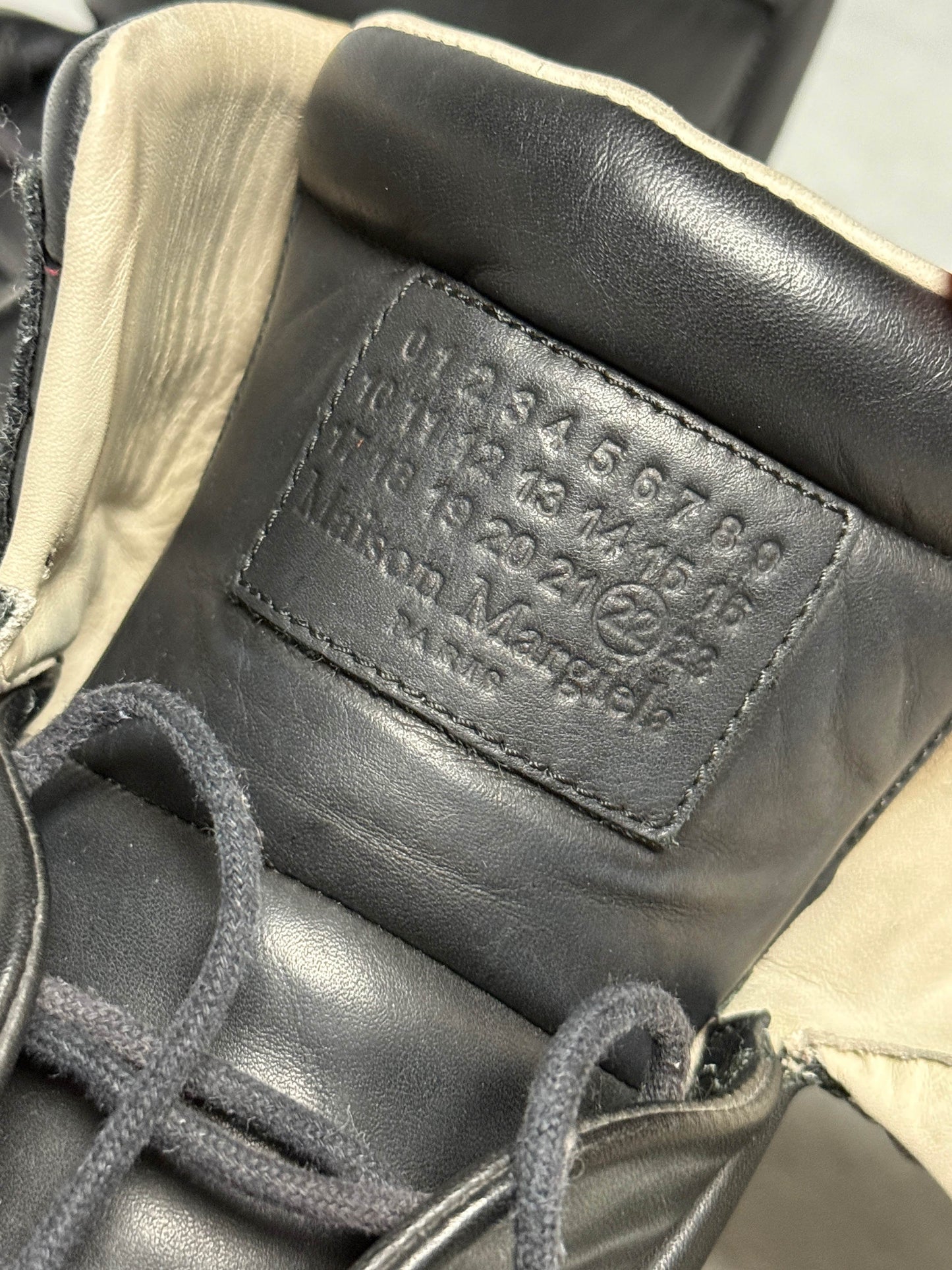 Maison Margiela Future High Black/Red (41)