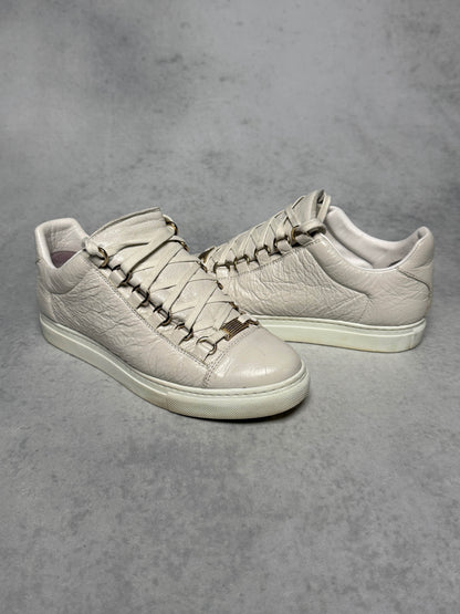 Balenciaga Arena Low Sneaker (37)