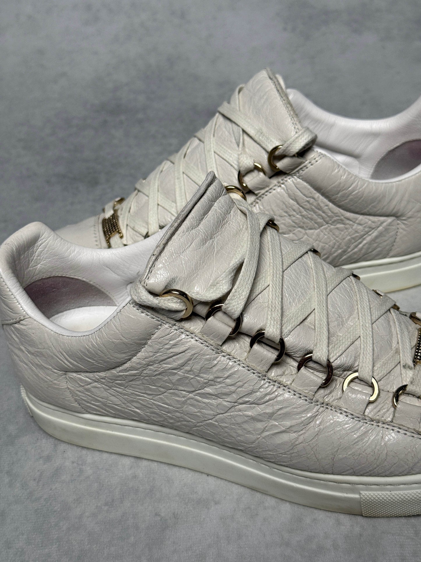 Balenciaga Arena Low Sneaker (37)