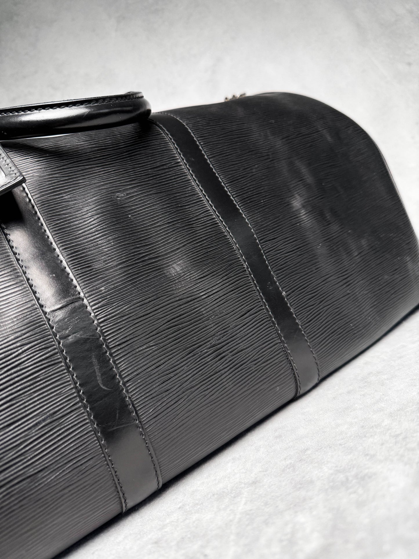Louis Vuitton Keepall 55 Black Epi Leather 1993