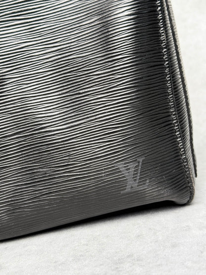 Louis Vuitton Keepall 55 Black Epi Leather 1993