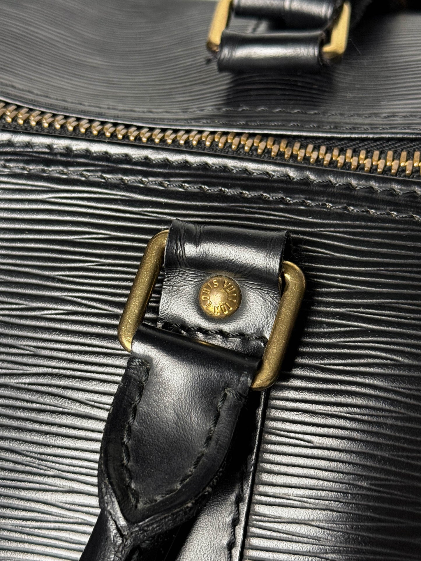Louis Vuitton Keepall 55 Black Epi Leather 1993