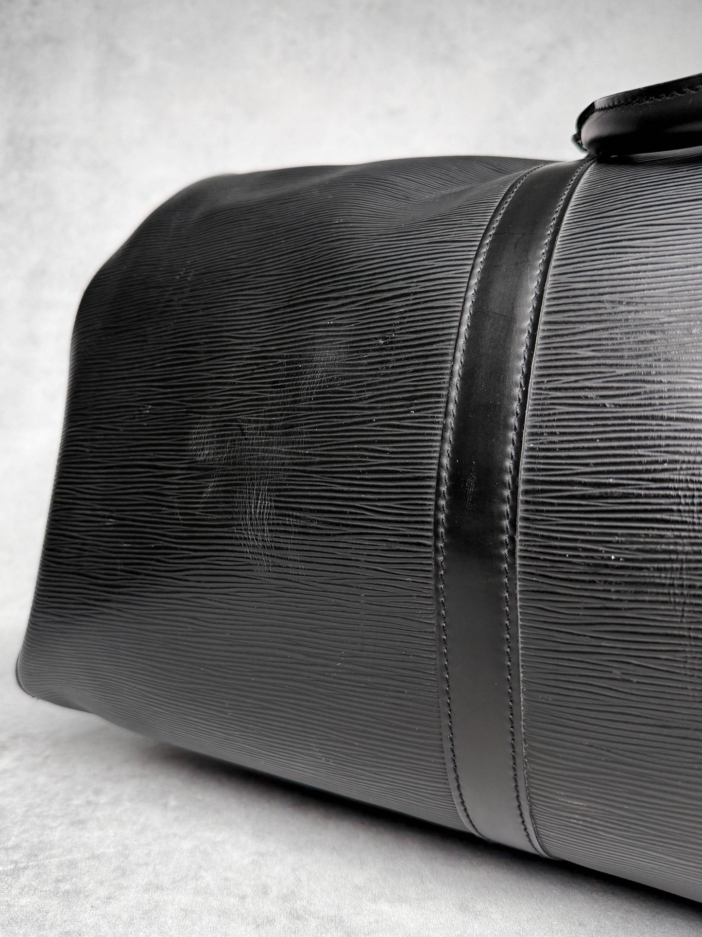 Louis Vuitton Keepall 55 Black Epi Leather 2006