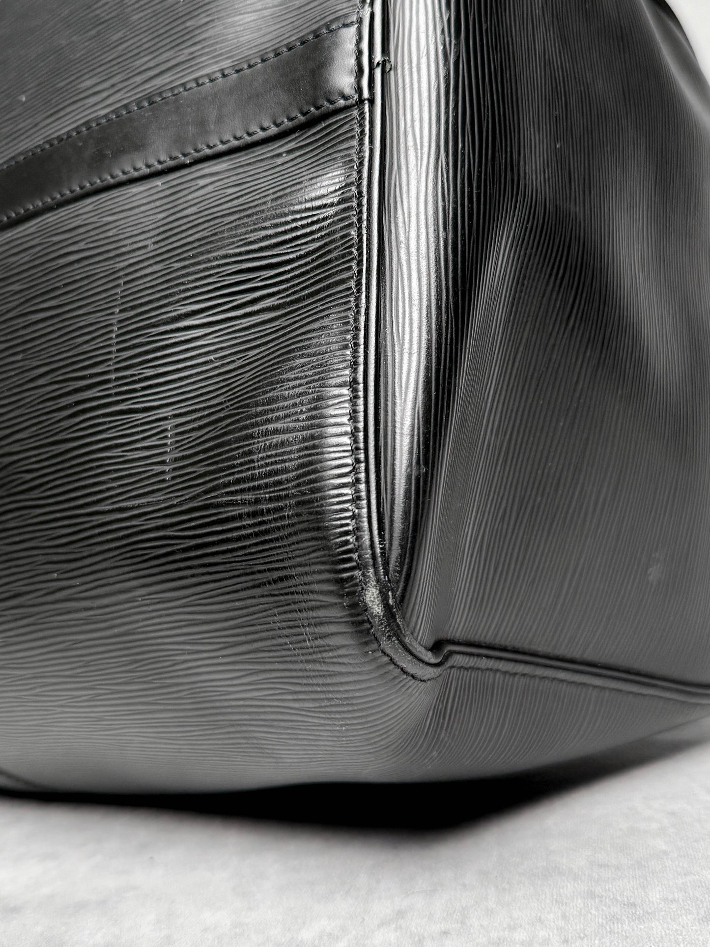 Louis Vuitton Keepall 55 Black Epi Leather 2006