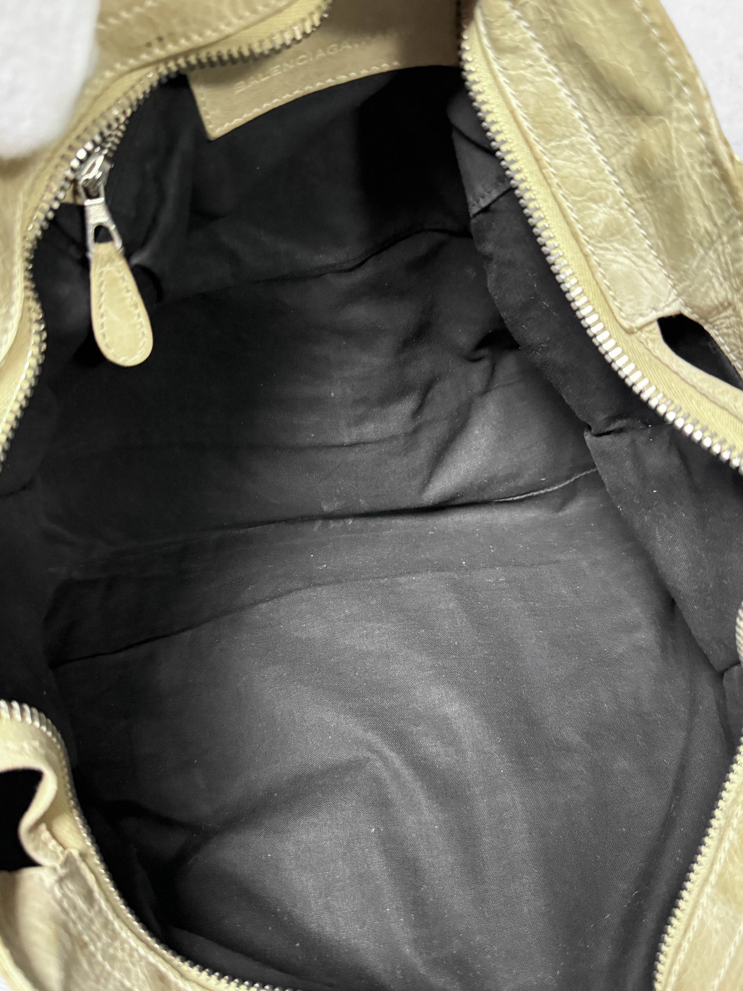 Balenciaga City Part Time Bag Giant 21 Silver Hardware Sahara