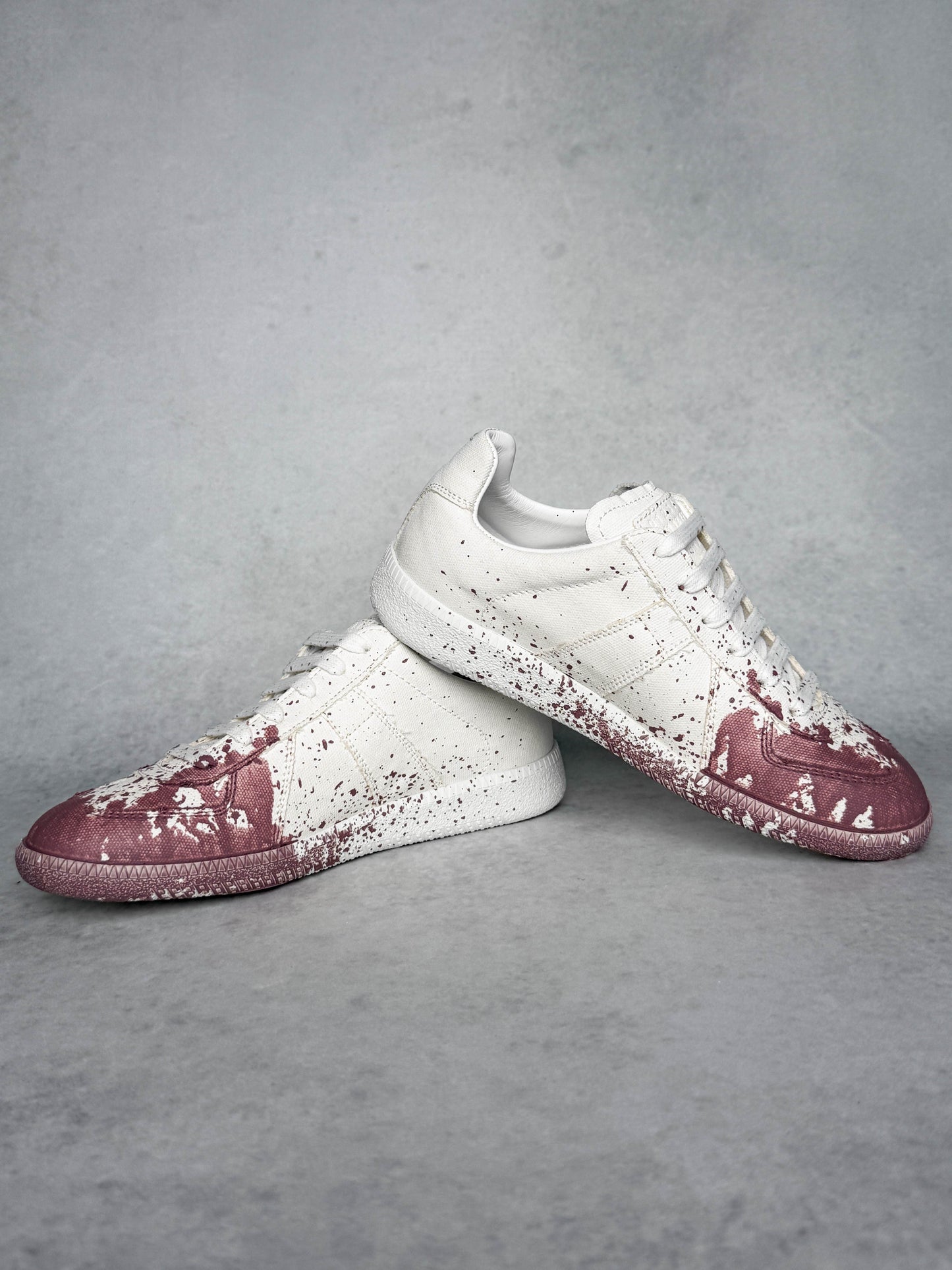 Maison Margiela Replica White/Roseate (36.5)