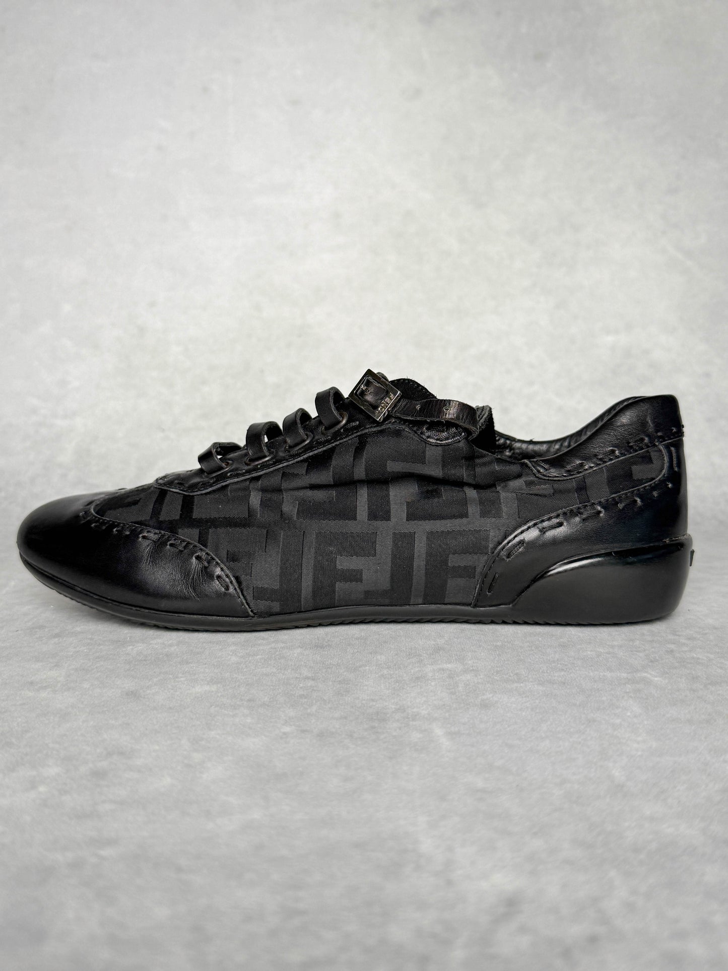 Fendi Vintage Monogram Sneaker Leather/Fabric Black (37.5)