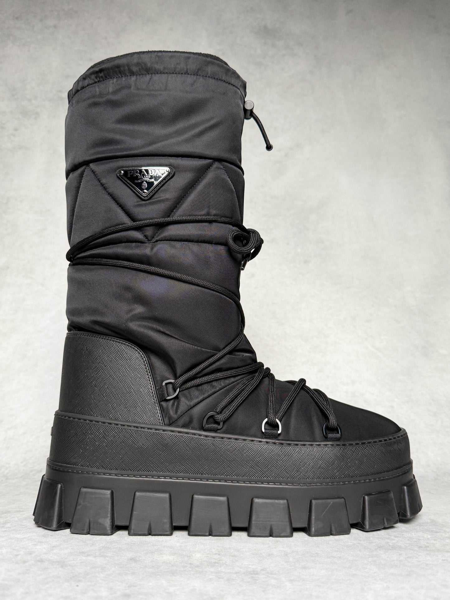 Prada Apres Ski Boots Nylon Gabardine/Saffiano Leather (44)