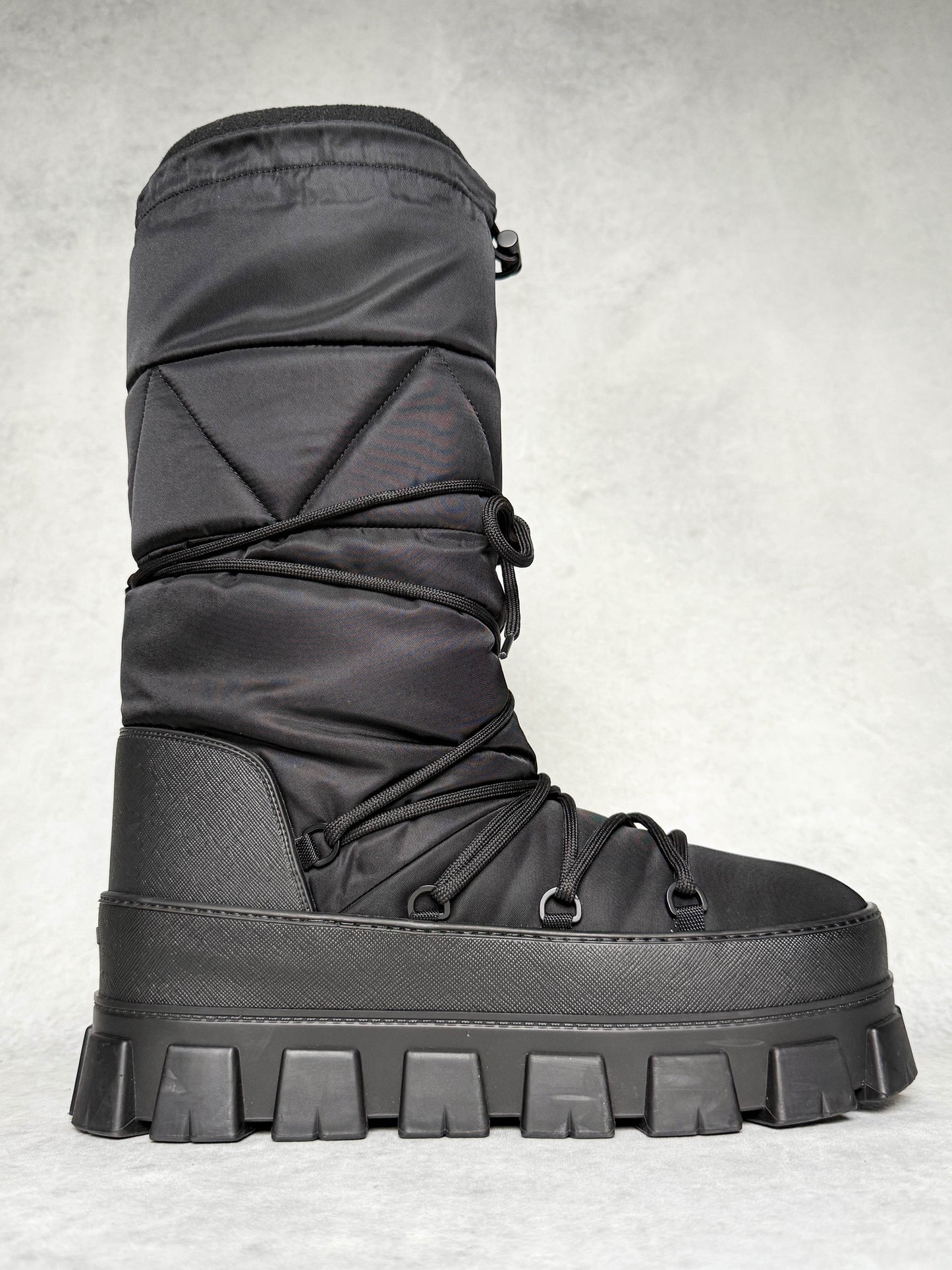 Prada Apres Ski Boots Nylon Gabardine/Saffiano Leather (44)