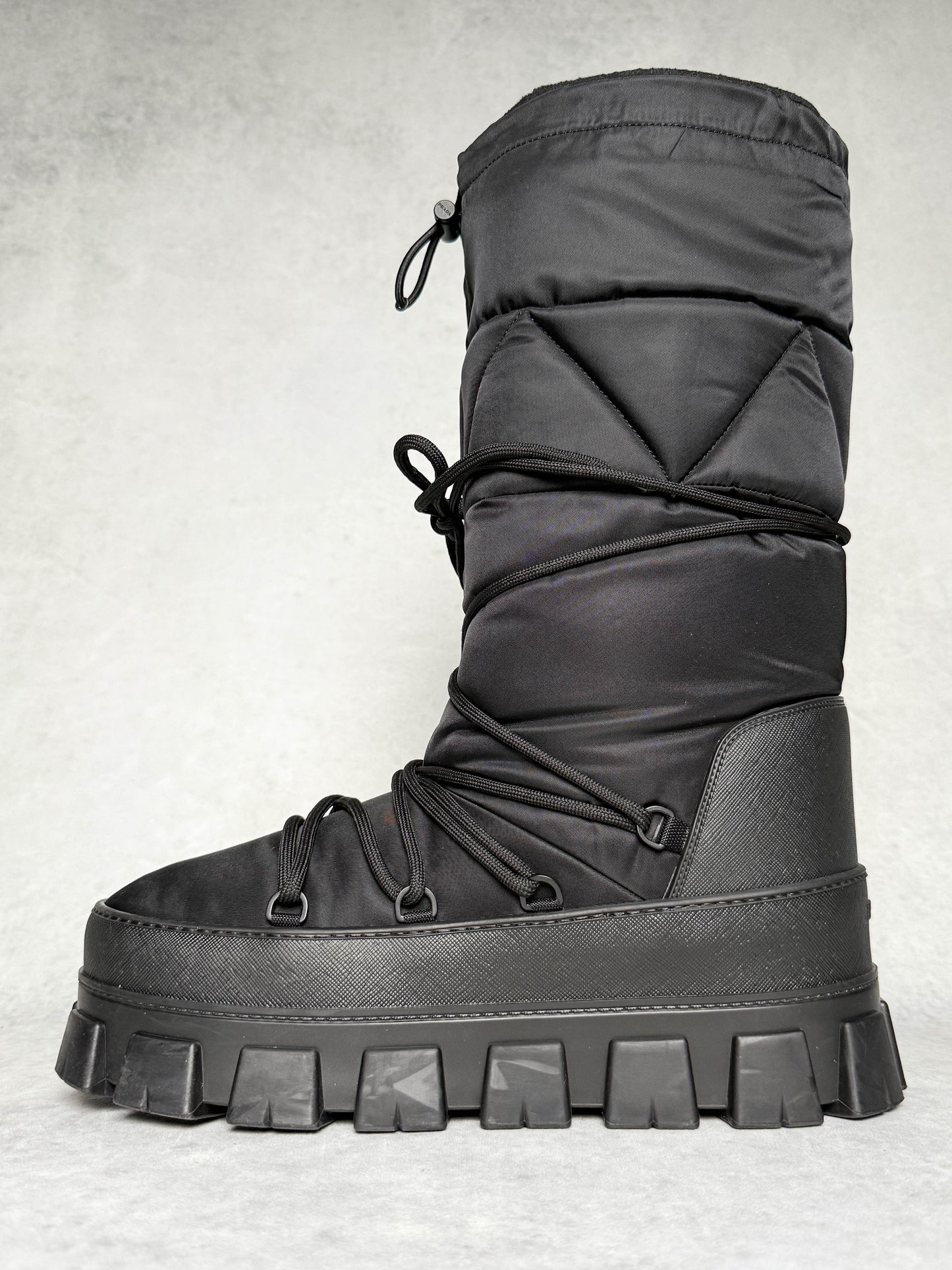 Prada Apres Ski Boots Nylon Gabardine/Saffiano Leather (44)