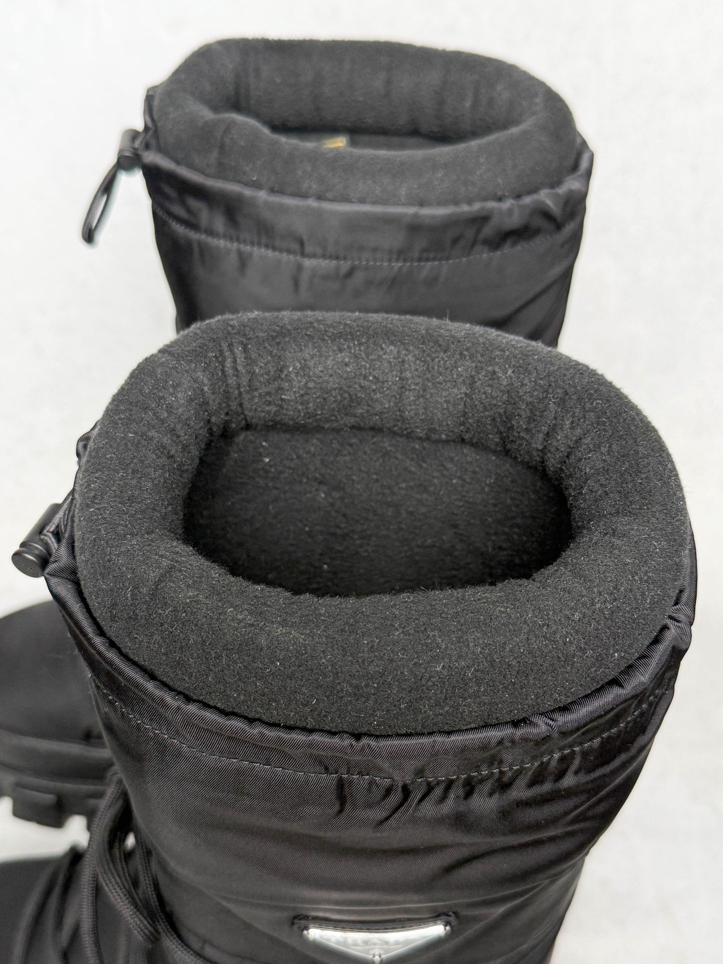 Prada Apres Ski Boots Nylon Gabardine/Saffiano Leather (44)