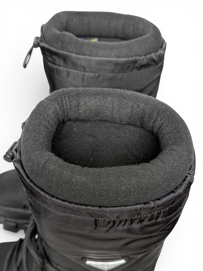 Prada Apres Ski Boots Nylon Gabardine/Saffiano Leather (44)