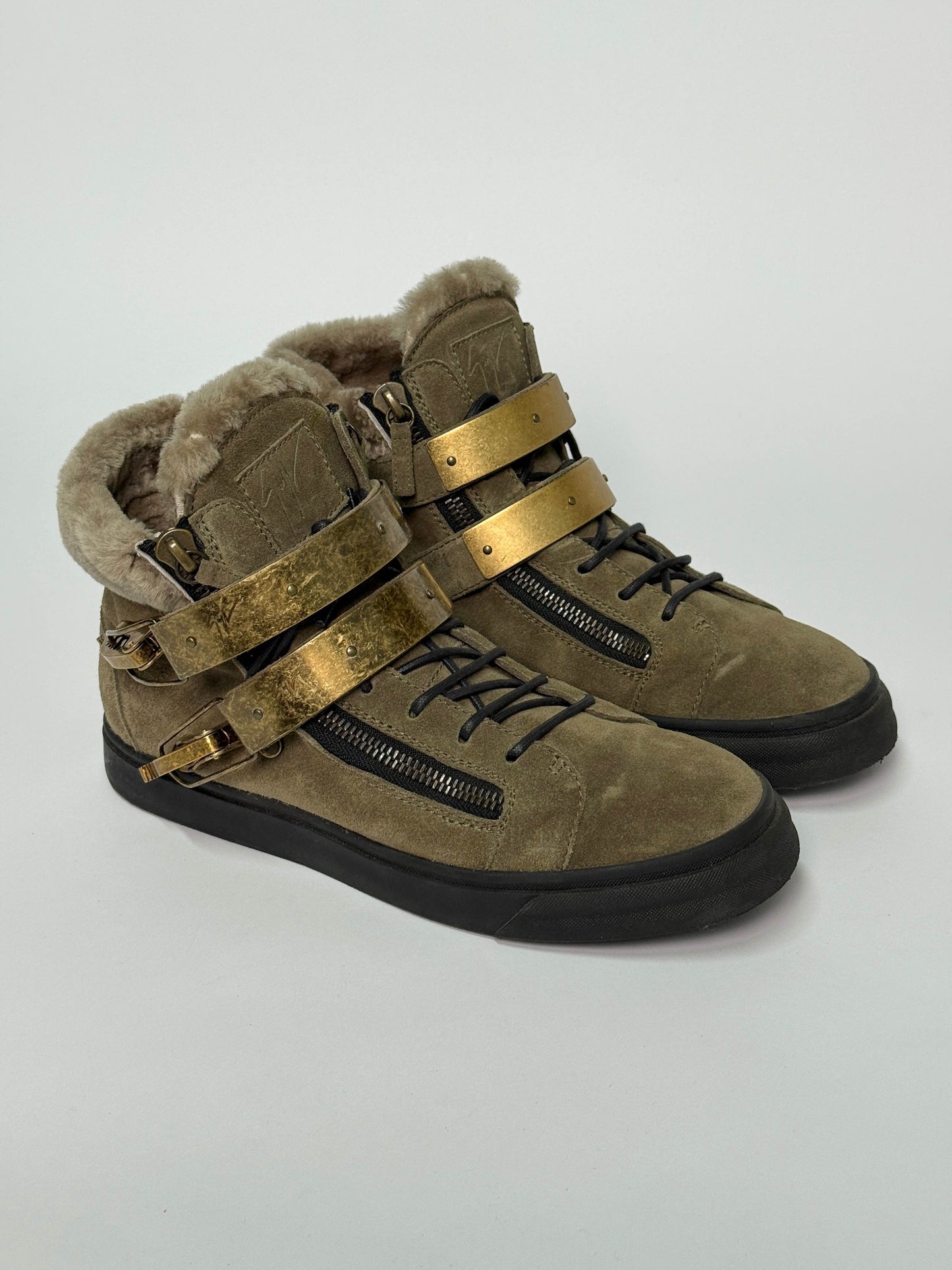 Giuseppe Zanotti Mid-Top Ski Buckle Sneaker Fur Trim (42)