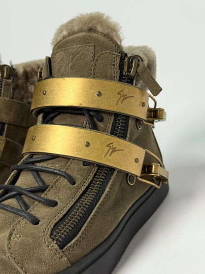 Giuseppe Zanotti Mid-Top Ski Buckle Sneaker Fur Trim (42)