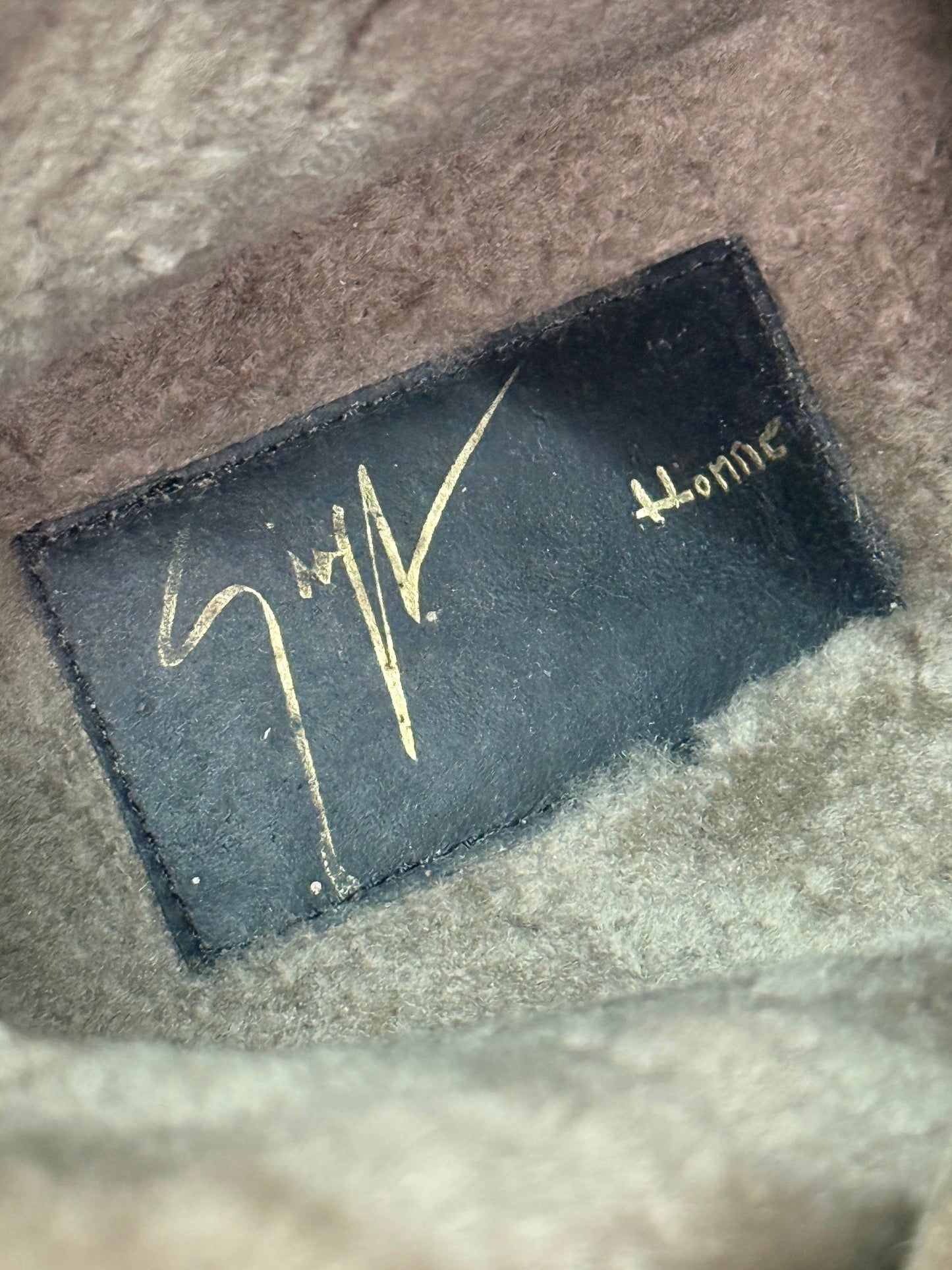 Giuseppe Zanotti Mid-Top Ski Buckle Sneaker Fur Trim (42)