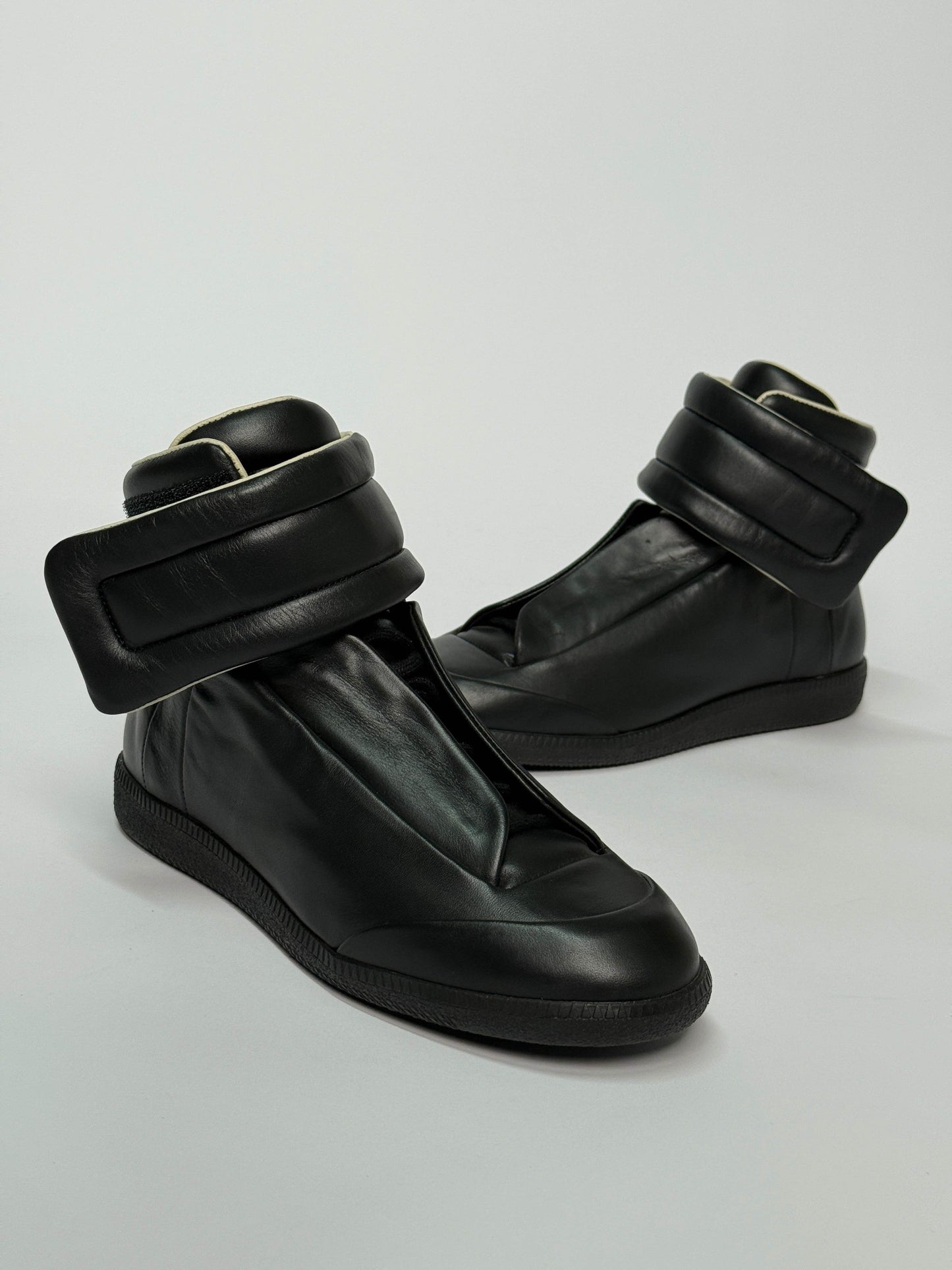 Maison Margiela Future High Sneaker Black (41)
