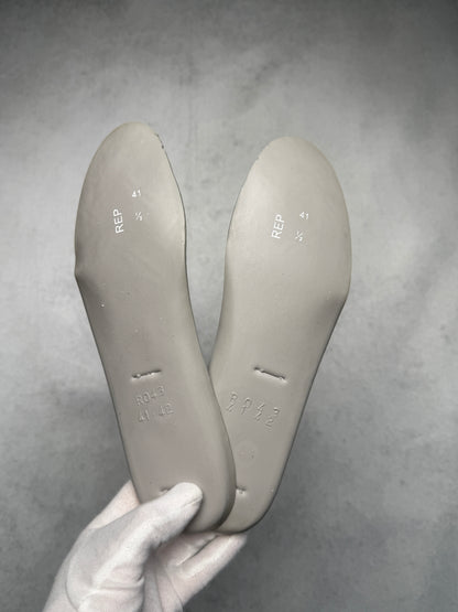 Maison Margiela Replica White Coated (41.5)