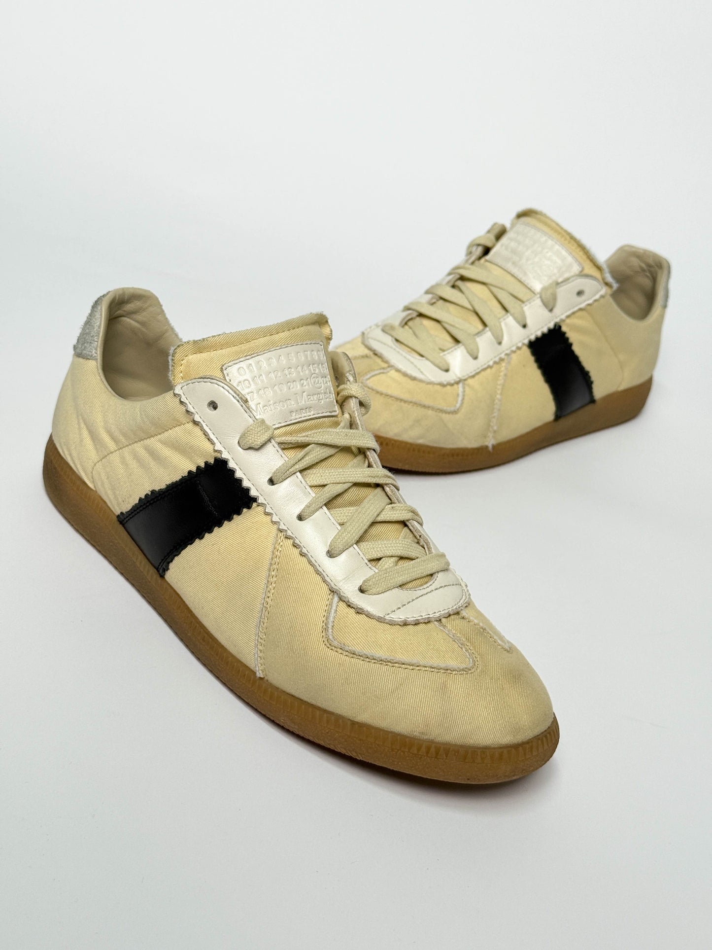 Maison Margiela GAT Sneaker Distressed Beige (45)