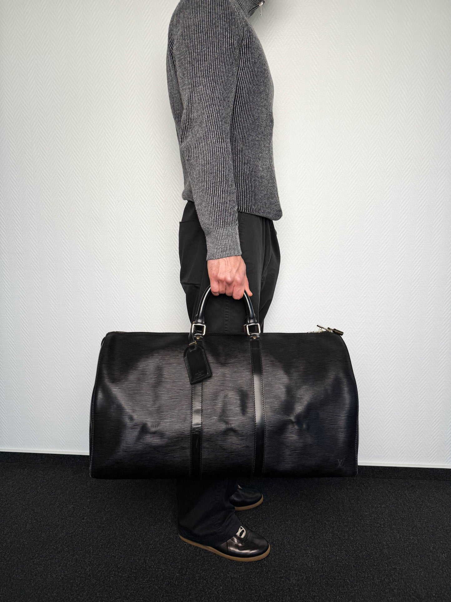 Louis Vuitton Keepall 55 Black Epi Leather 1993