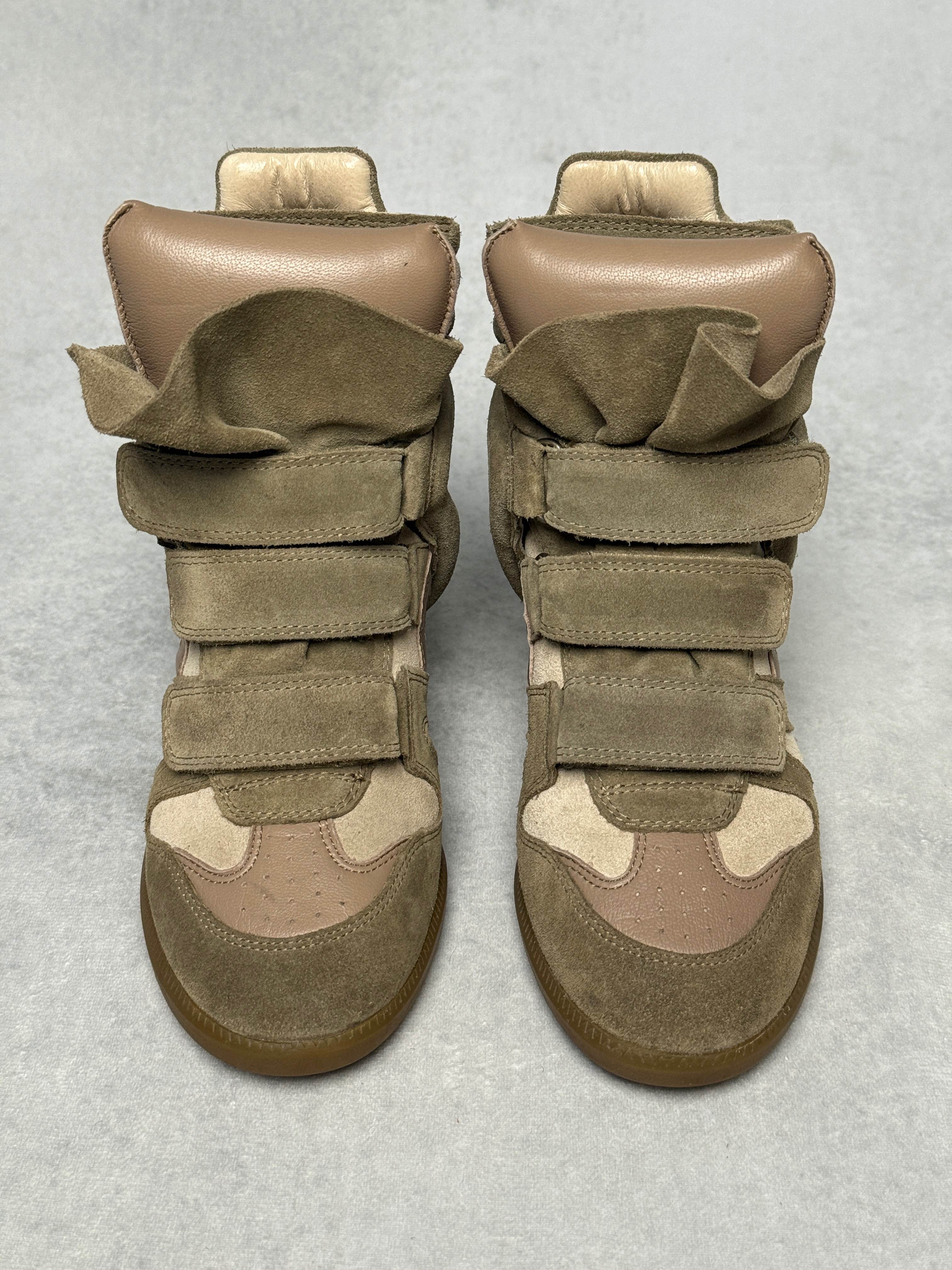 Isabel Marant Bekett スニーカー　カーキ　グレージュ　37 Isabel Marant Bekett スニーカー カーキ グレージュ 37 Isabel