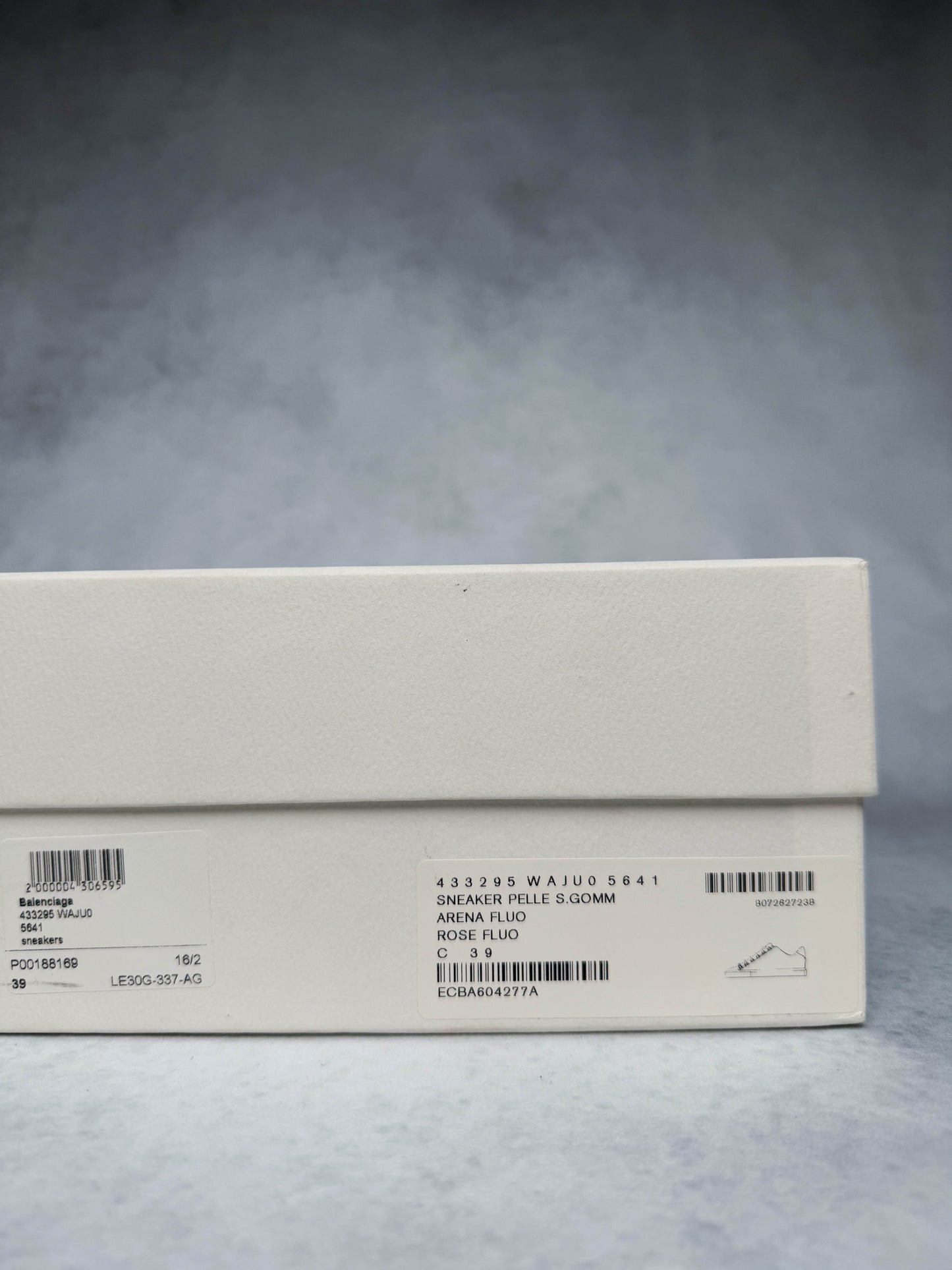 Balenciaga Arena Low Fluorescent Pink (39)
