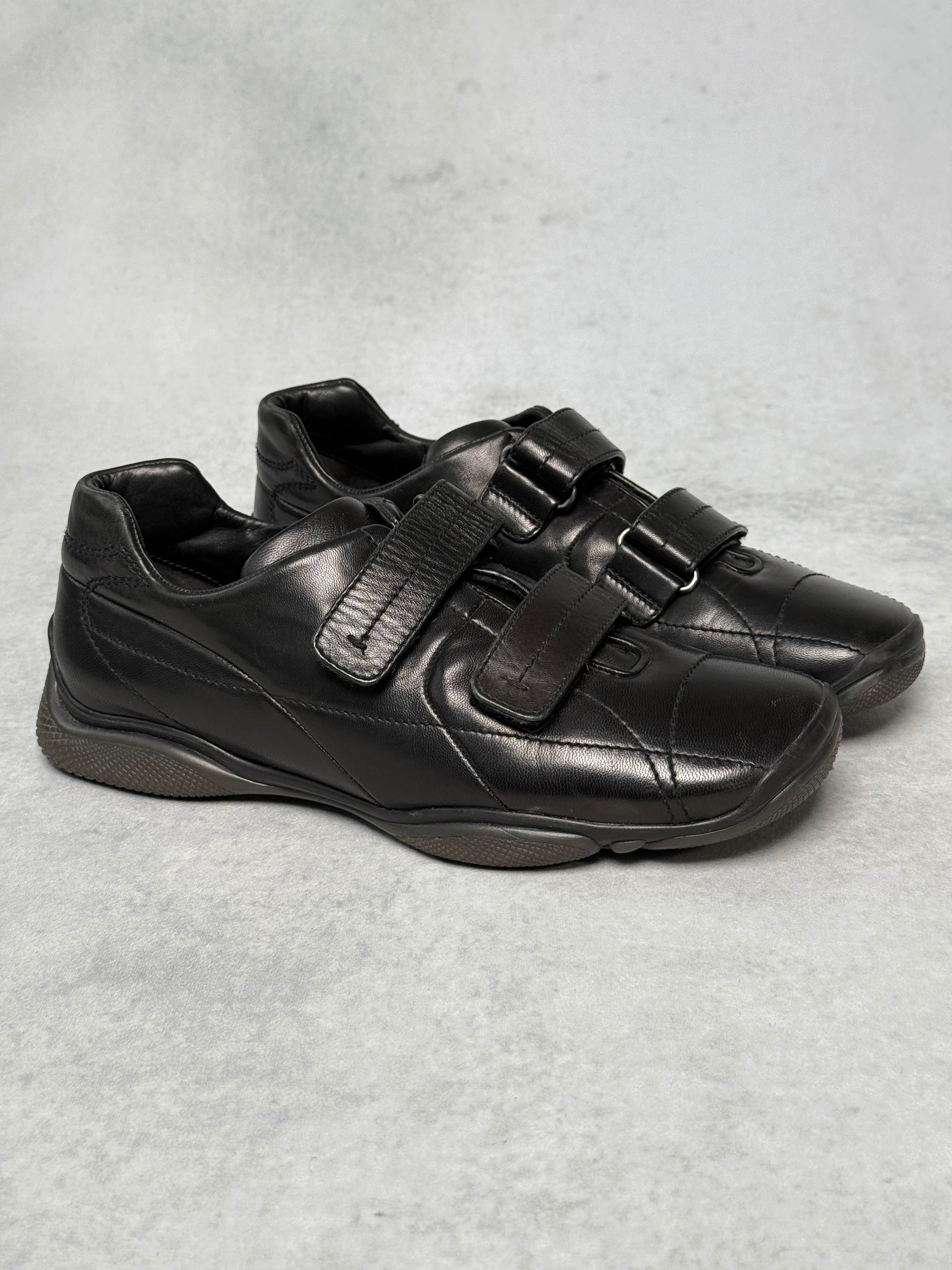 Prada Sport Vintage Trainer Black Leather (44) – eurogalleria