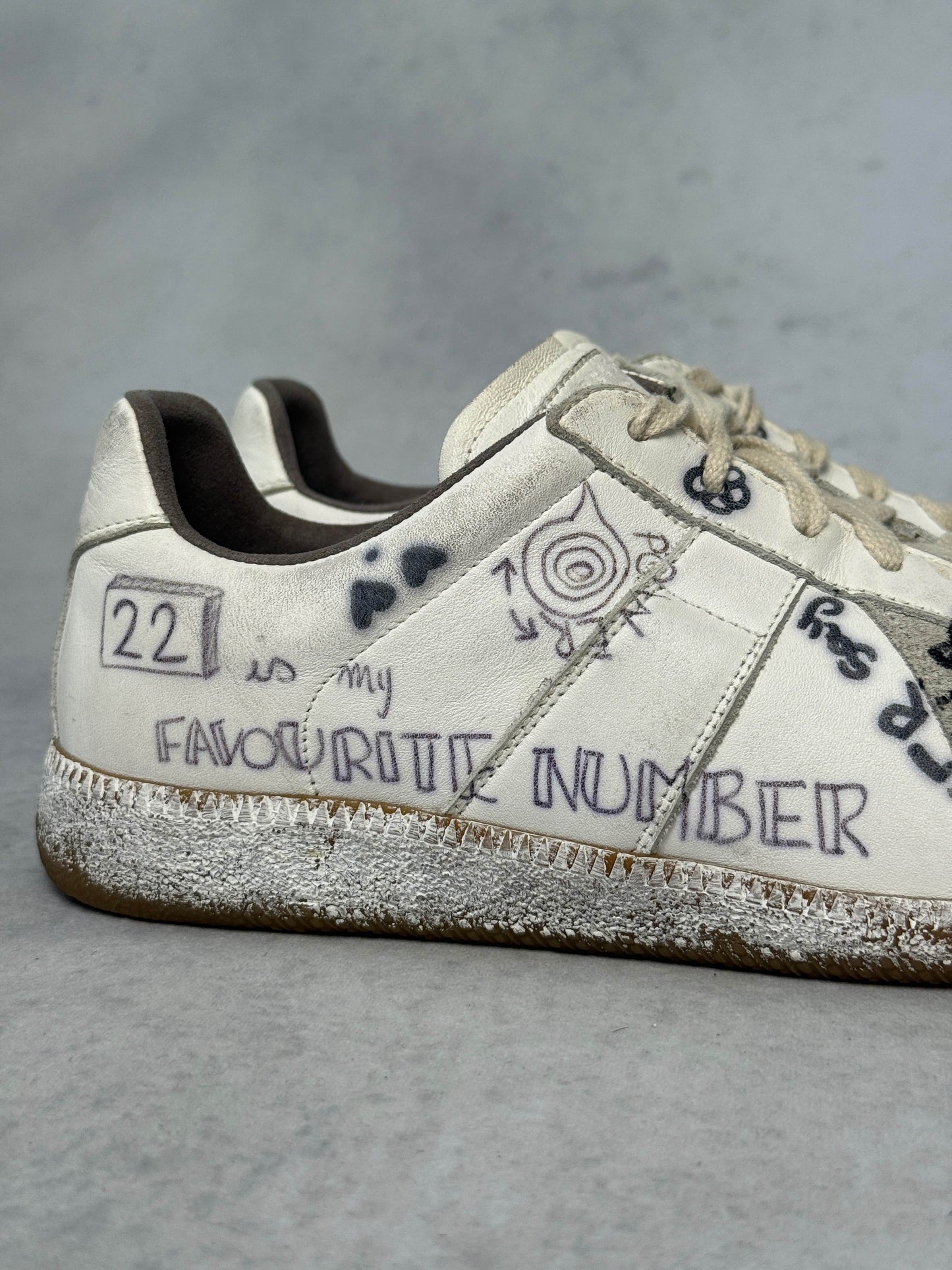 Maison Margiela Replica Low 'Vintage Graffiti' (40)