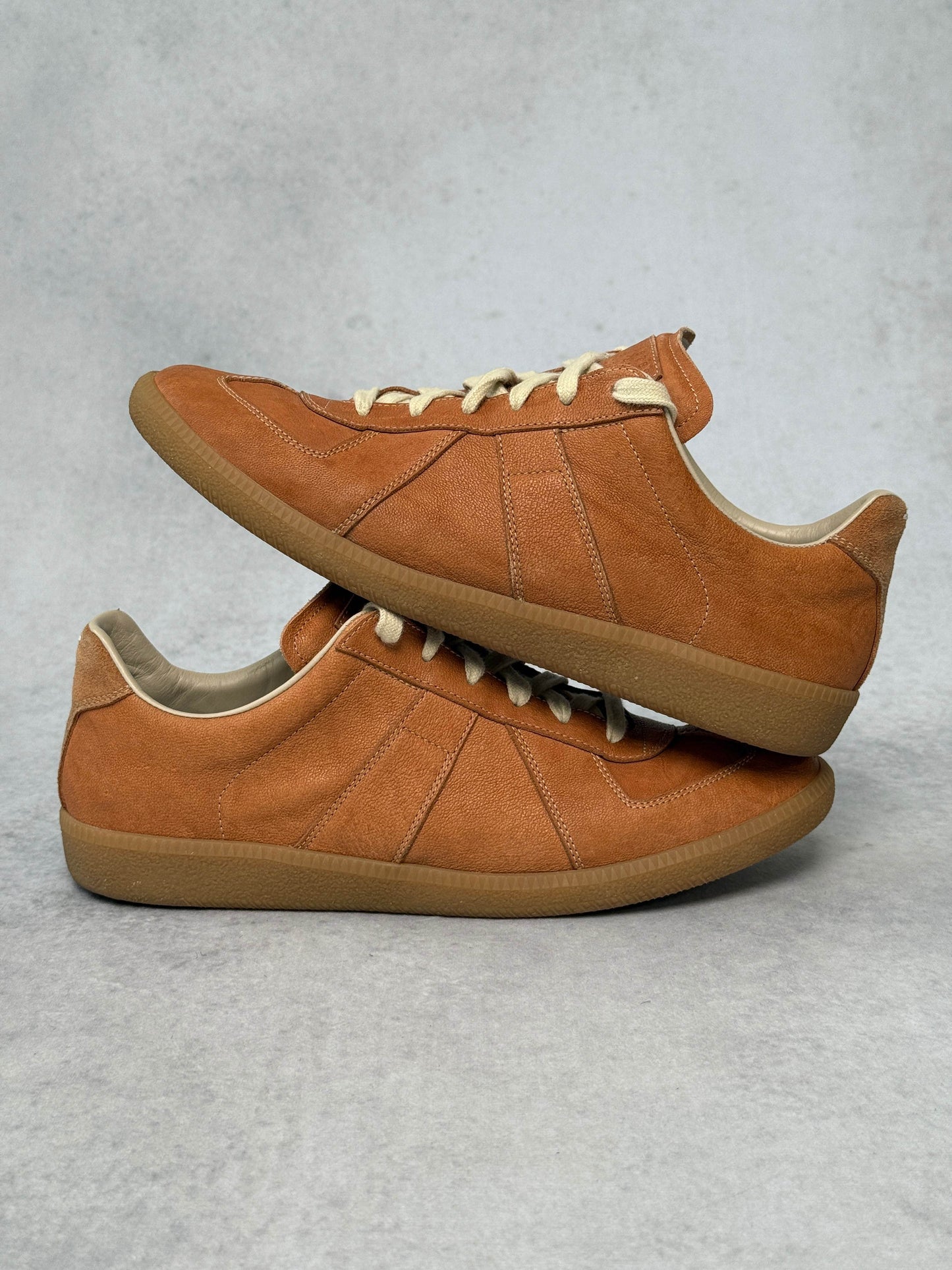 Maison Margiela Replica Low Grained Leather Caramel (43)