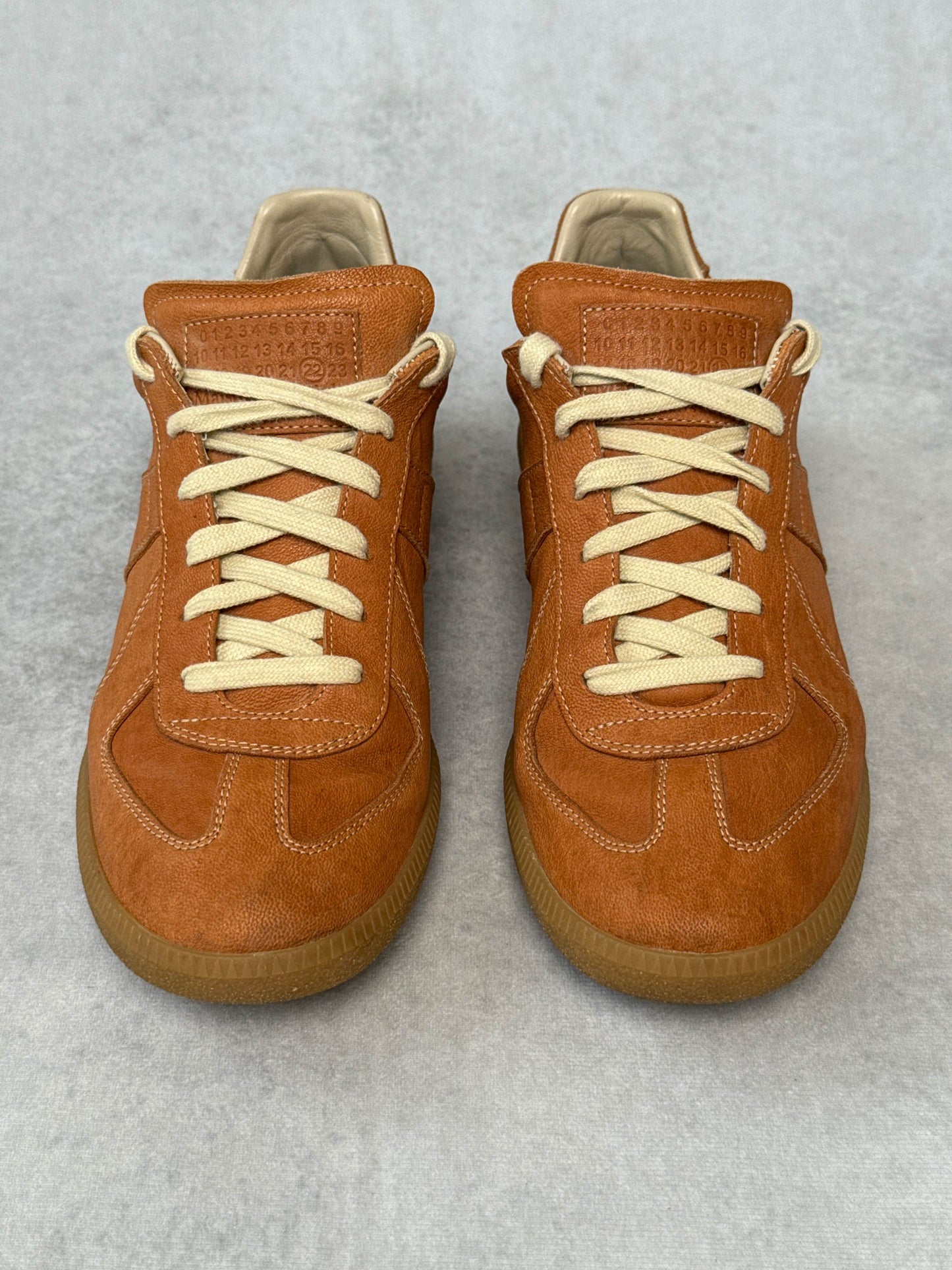 Maison Margiela Replica Low Grained Leather Caramel (43)