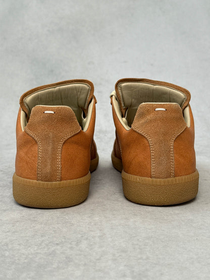Maison Margiela Replica Low Grained Leather Caramel (43)