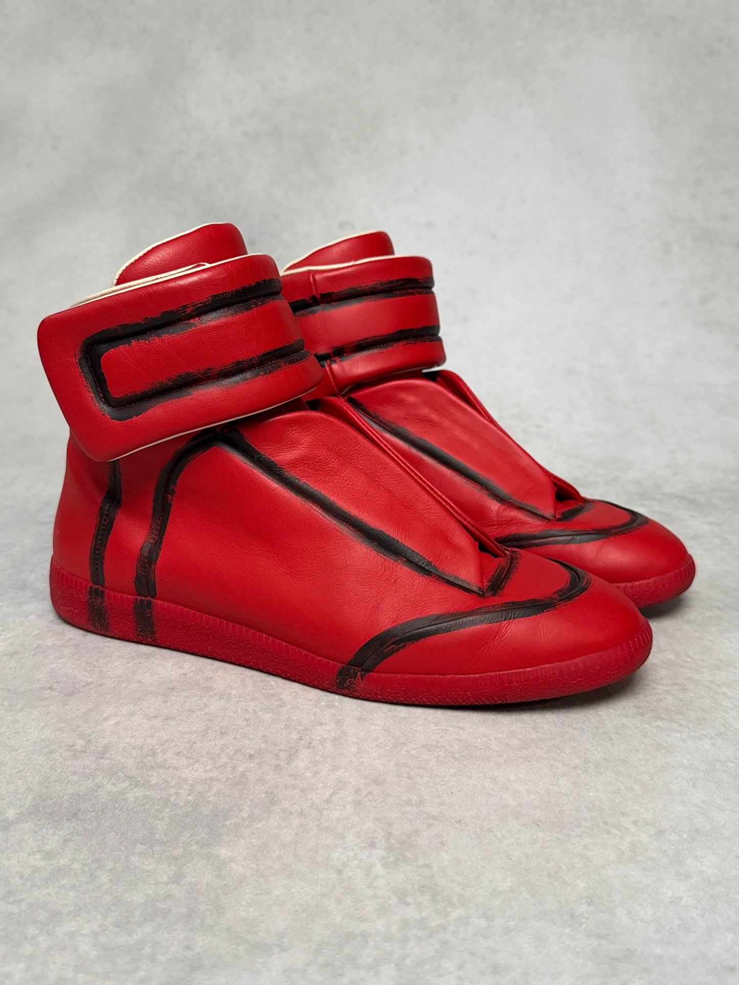 Maison Margiela Future High Red/Black Outline (43)