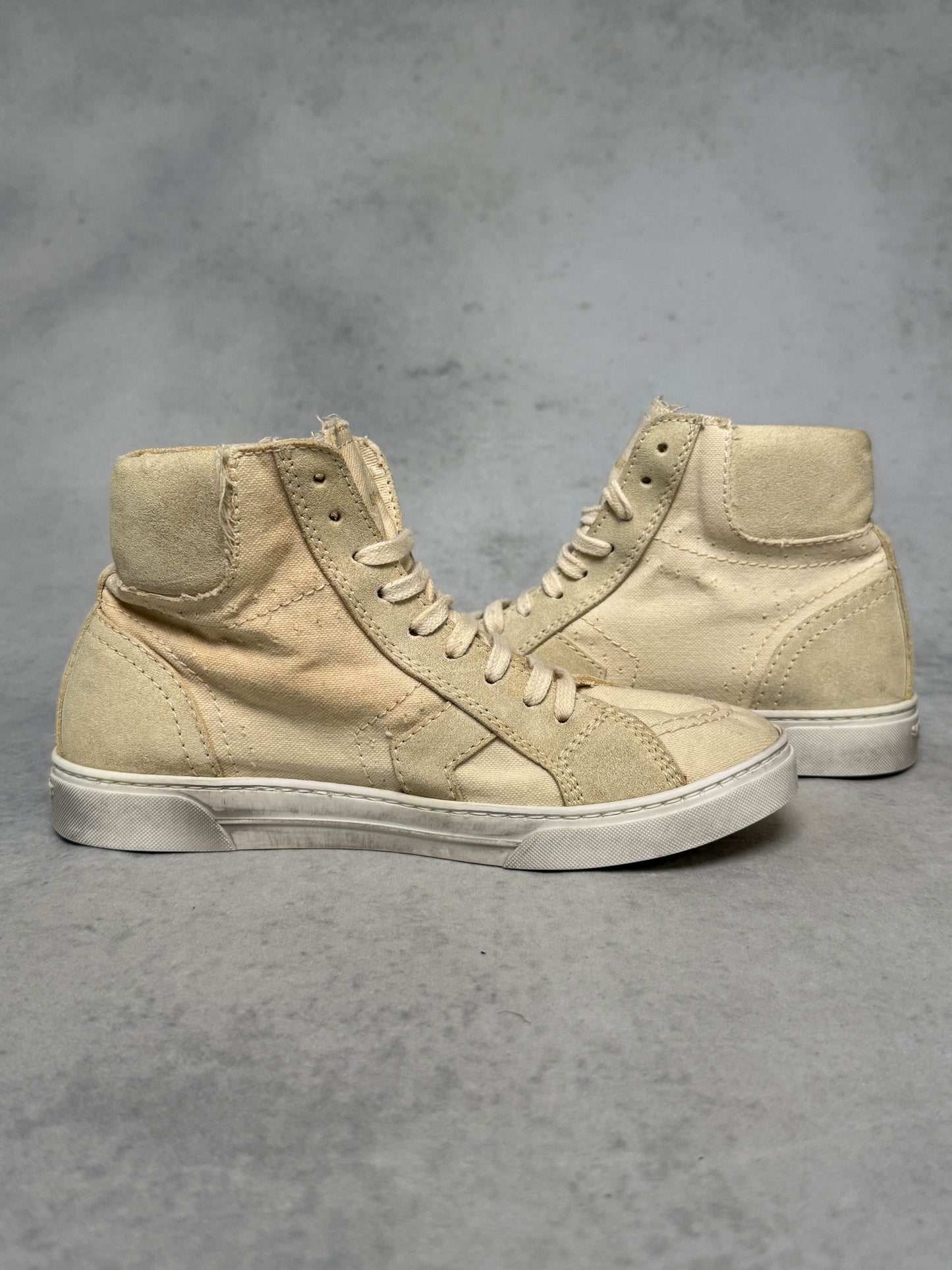 Yves Saint Laurent Smoking Forever High-Top (36)