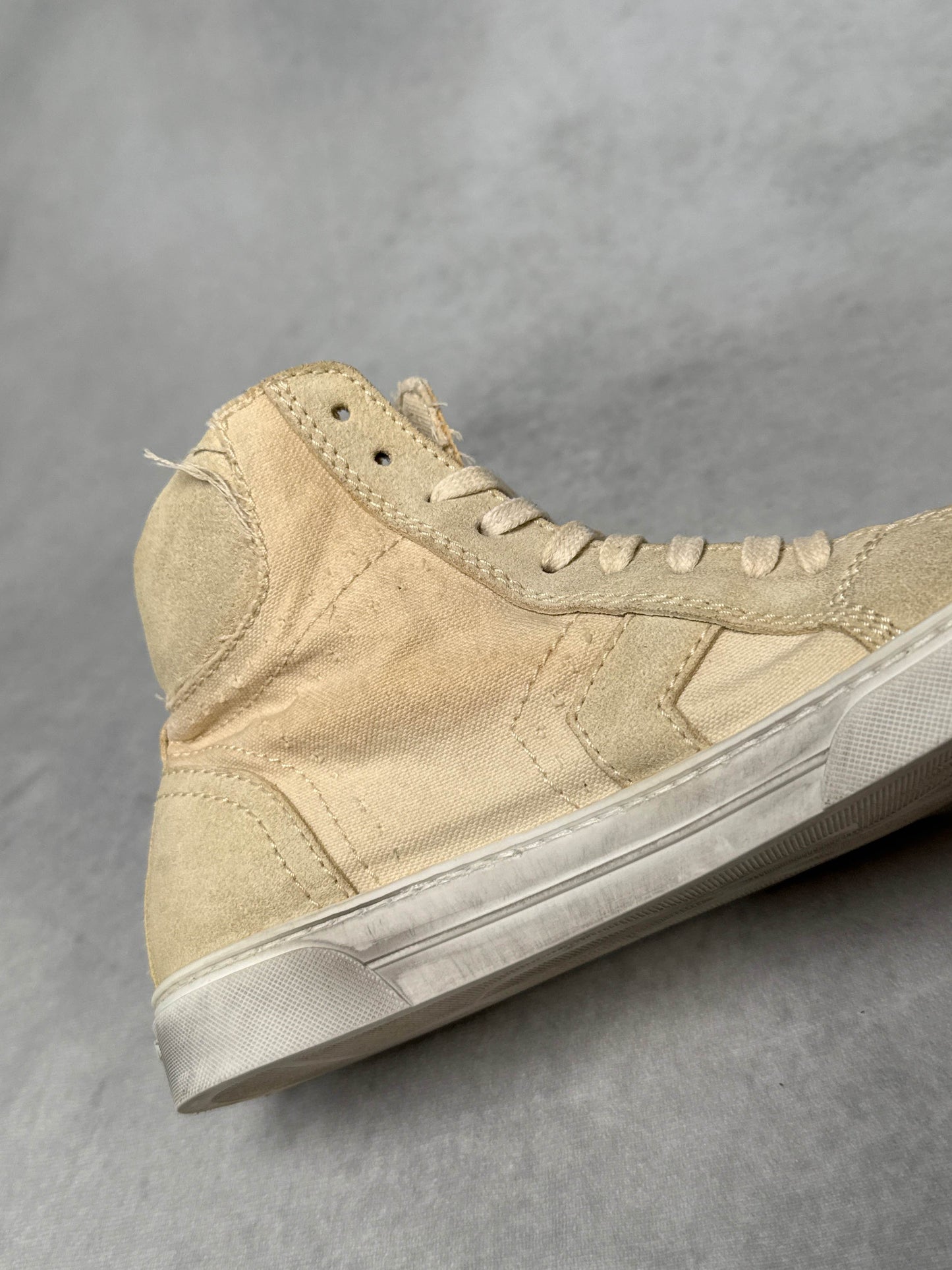 Yves Saint Laurent Smoking Forever High-Top (36)