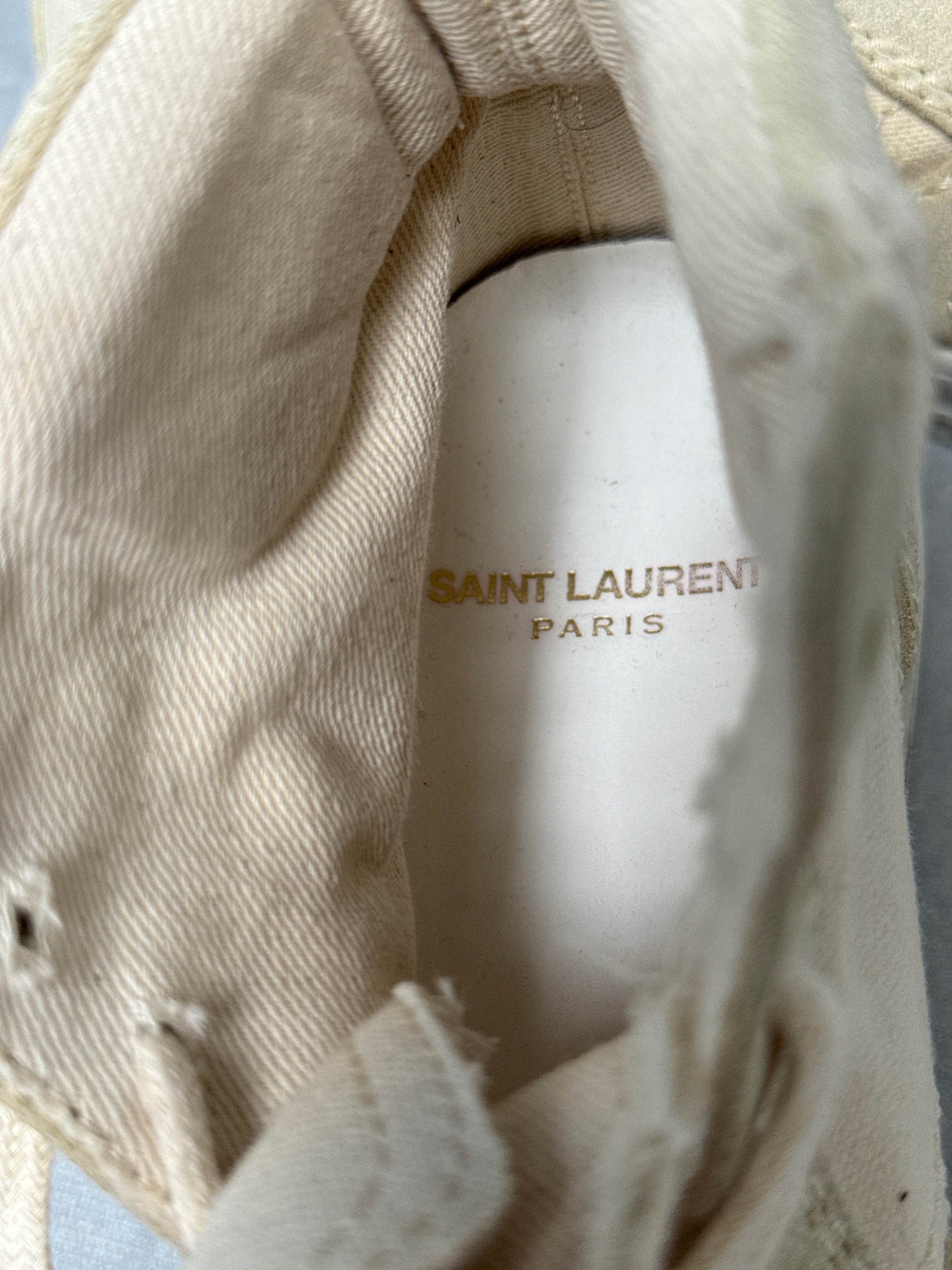 Yves Saint Laurent Smoking Forever High-Top (36)