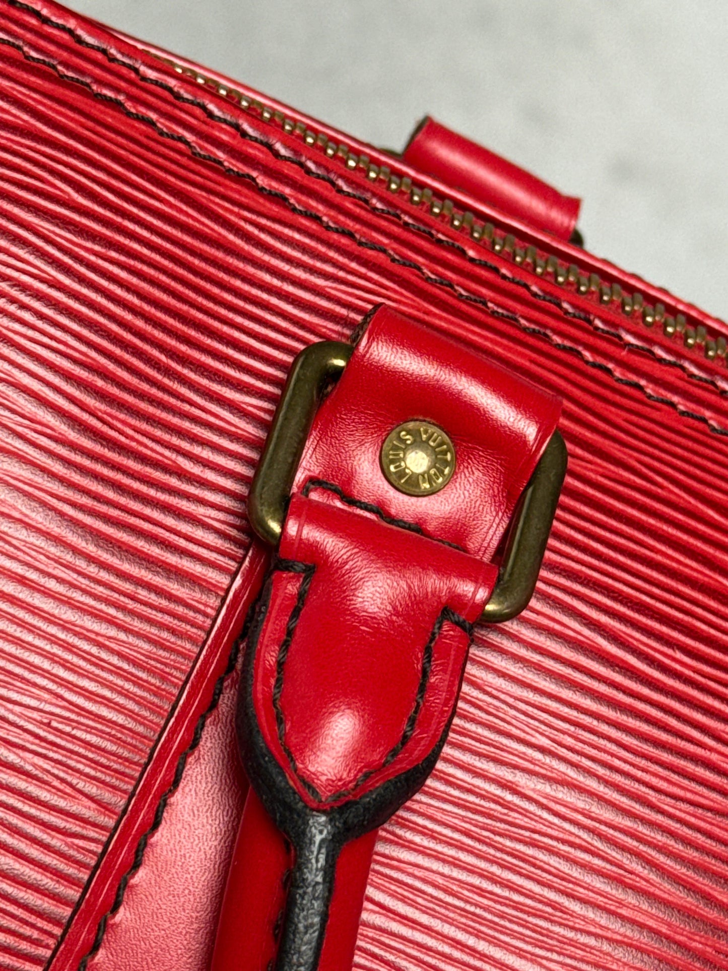 Louis Vuitton Keepall 50 Epi Leather Red 2010