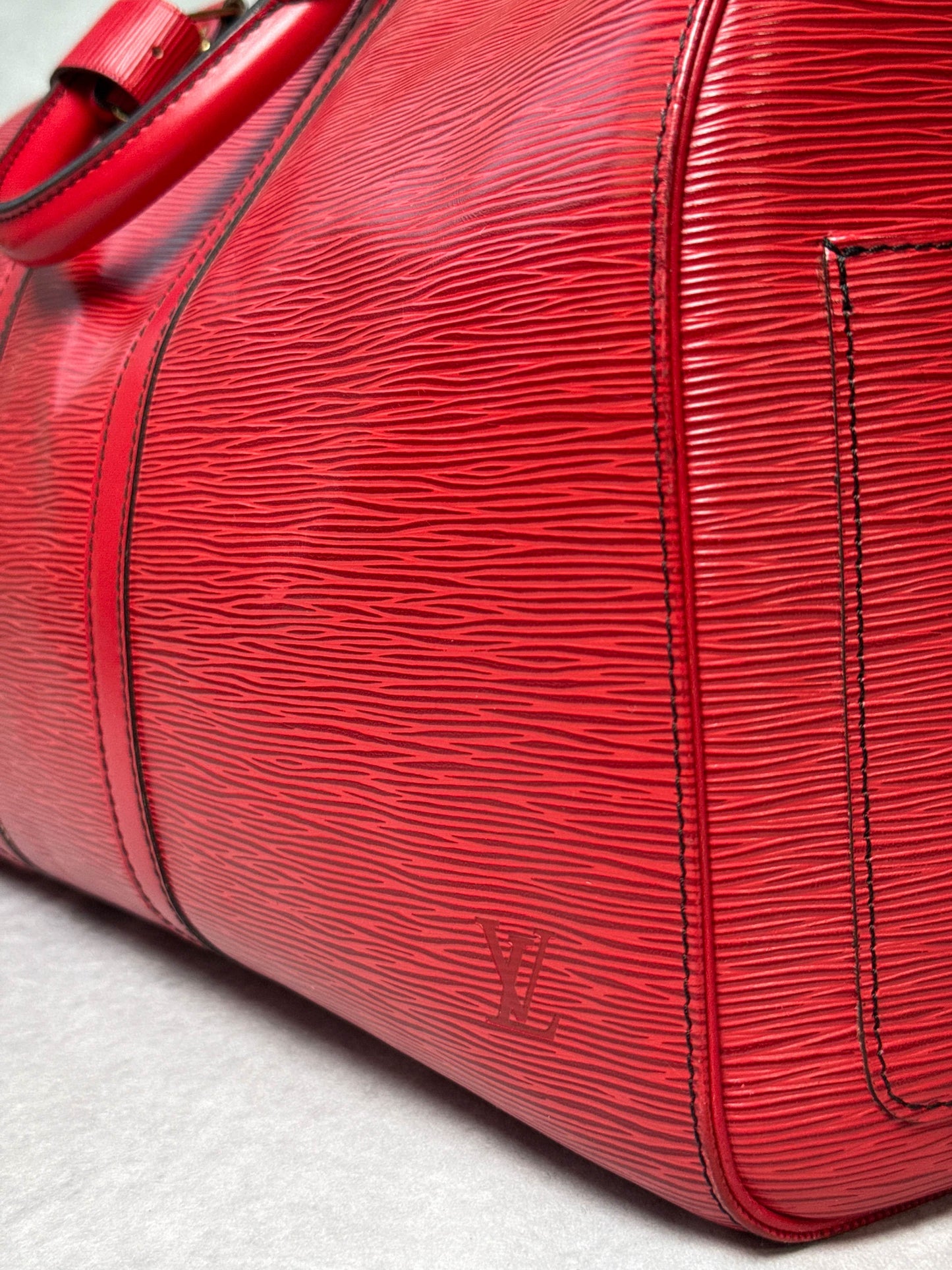 Louis Vuitton Keepall 50 Epi Leather Red 2010