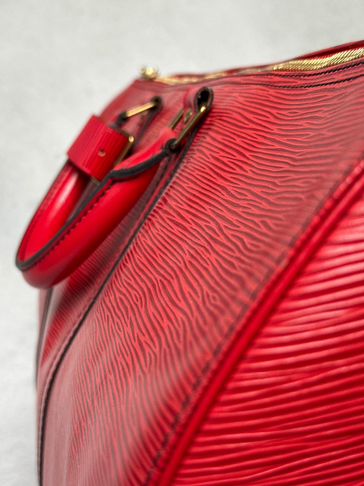 Louis Vuitton Keepall 50 Epi Leather Red 2010