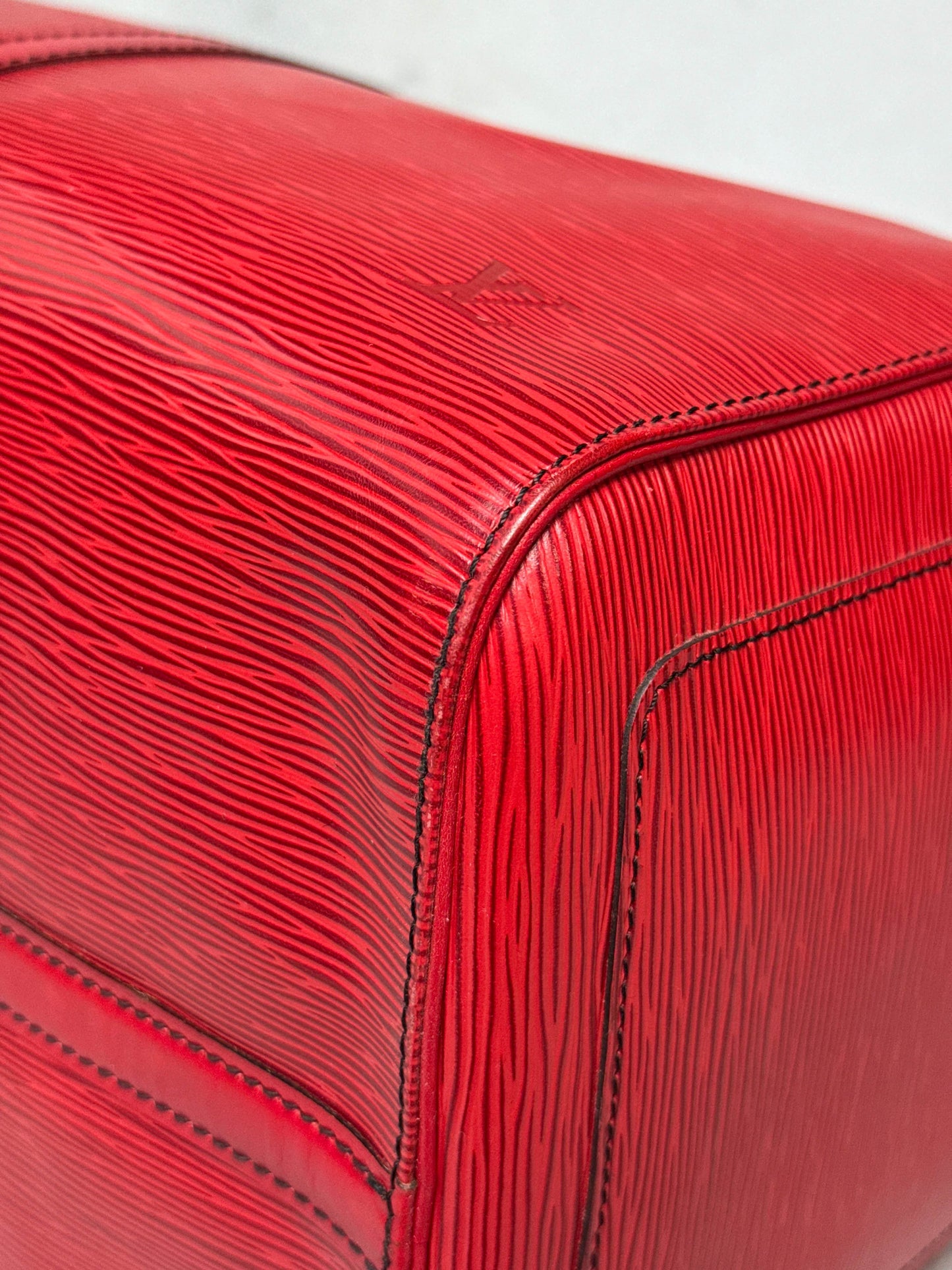 Louis Vuitton Keepall 50 Epi Leather Red 2010