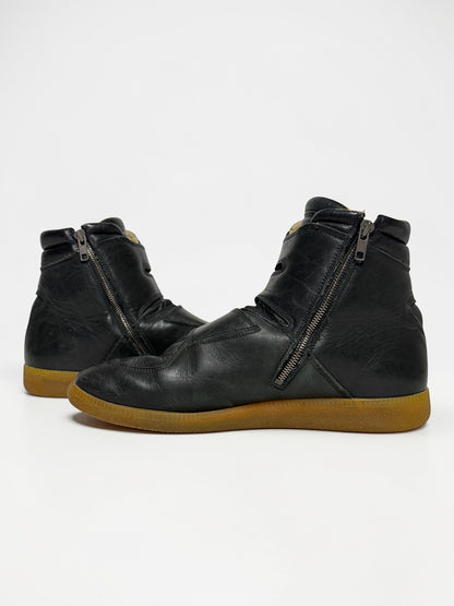 AW2010 Maison Martin Margiela Ski-Buckle GATs (44)